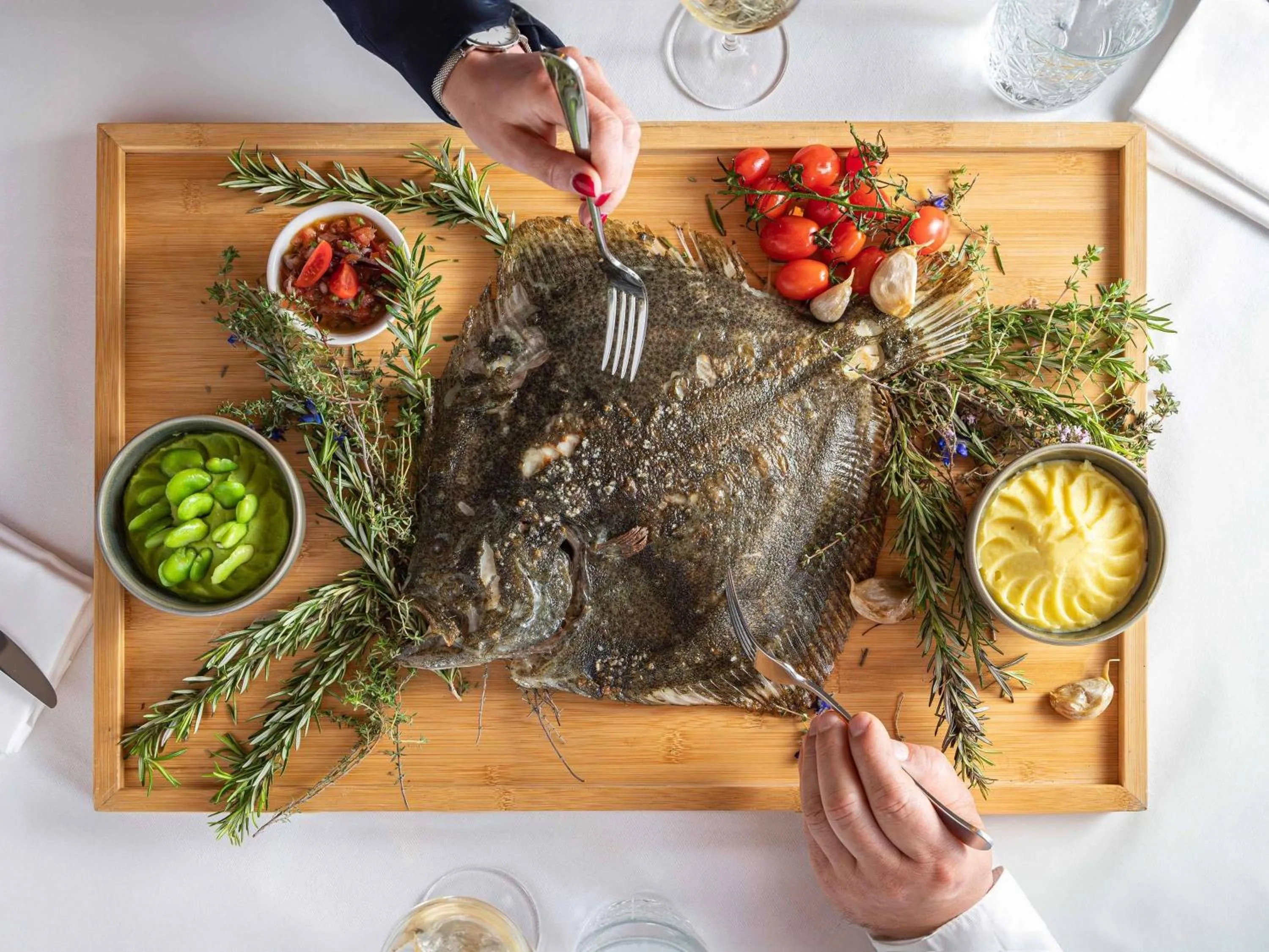 Restaurant/places to eat in Pullman Cannes Mandelieu