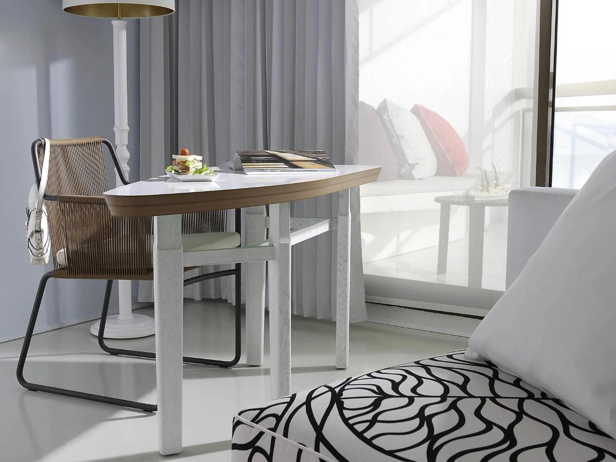 Bedroom in Pullman Cannes Mandelieu