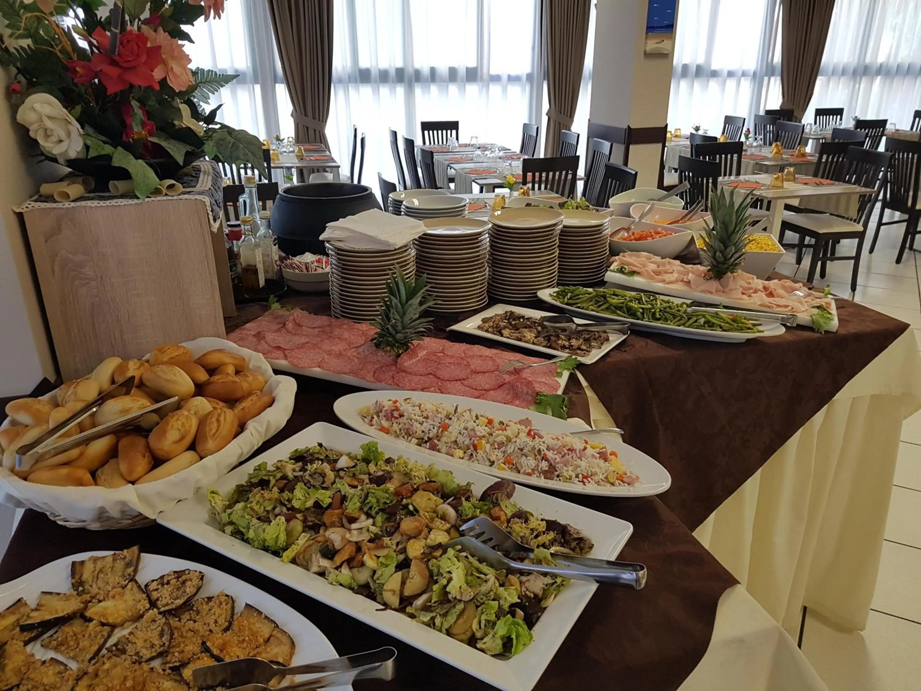 Restaurant/places to eat in Hotel Senyor