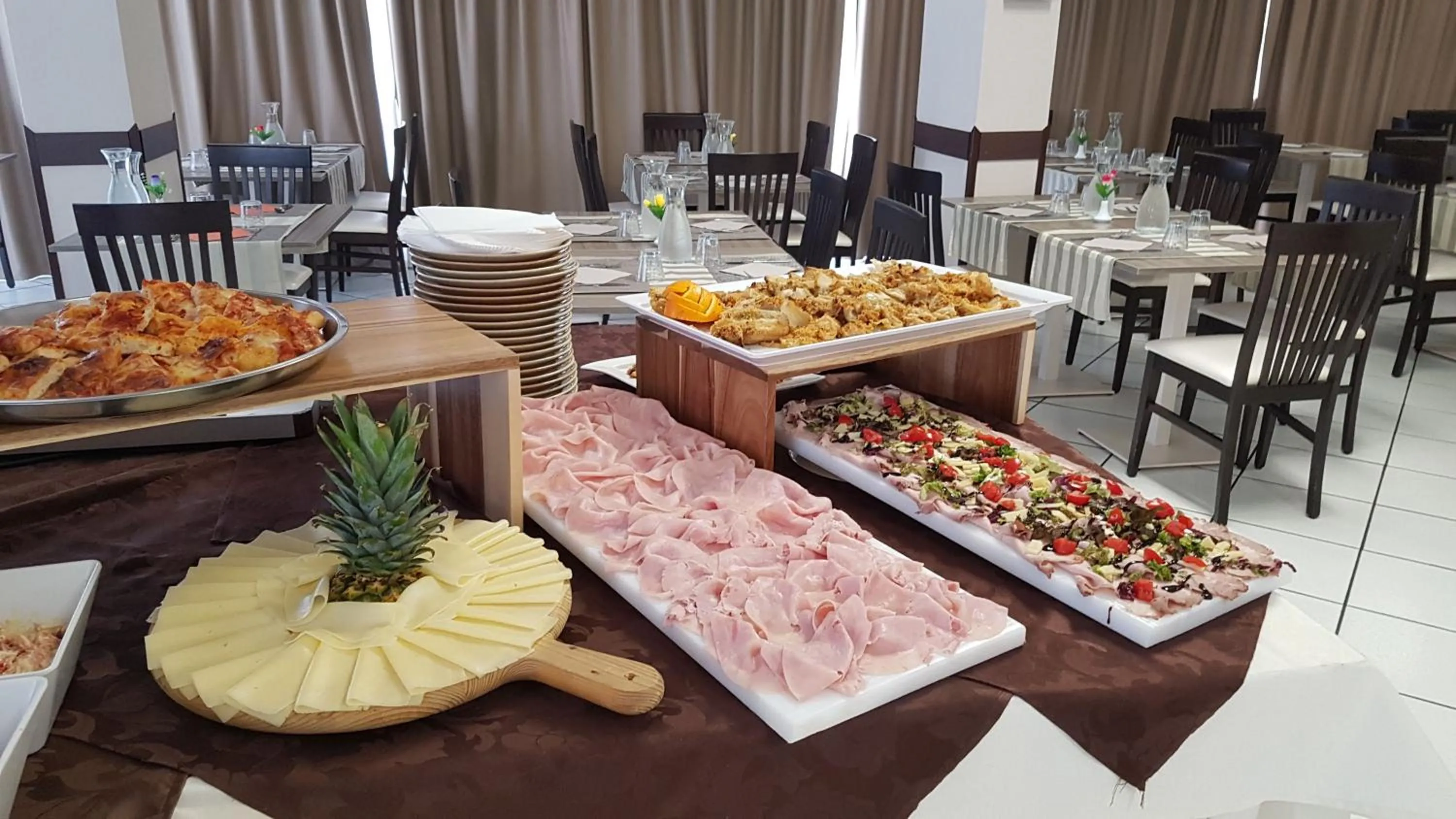 Restaurant/places to eat in Hotel Senyor