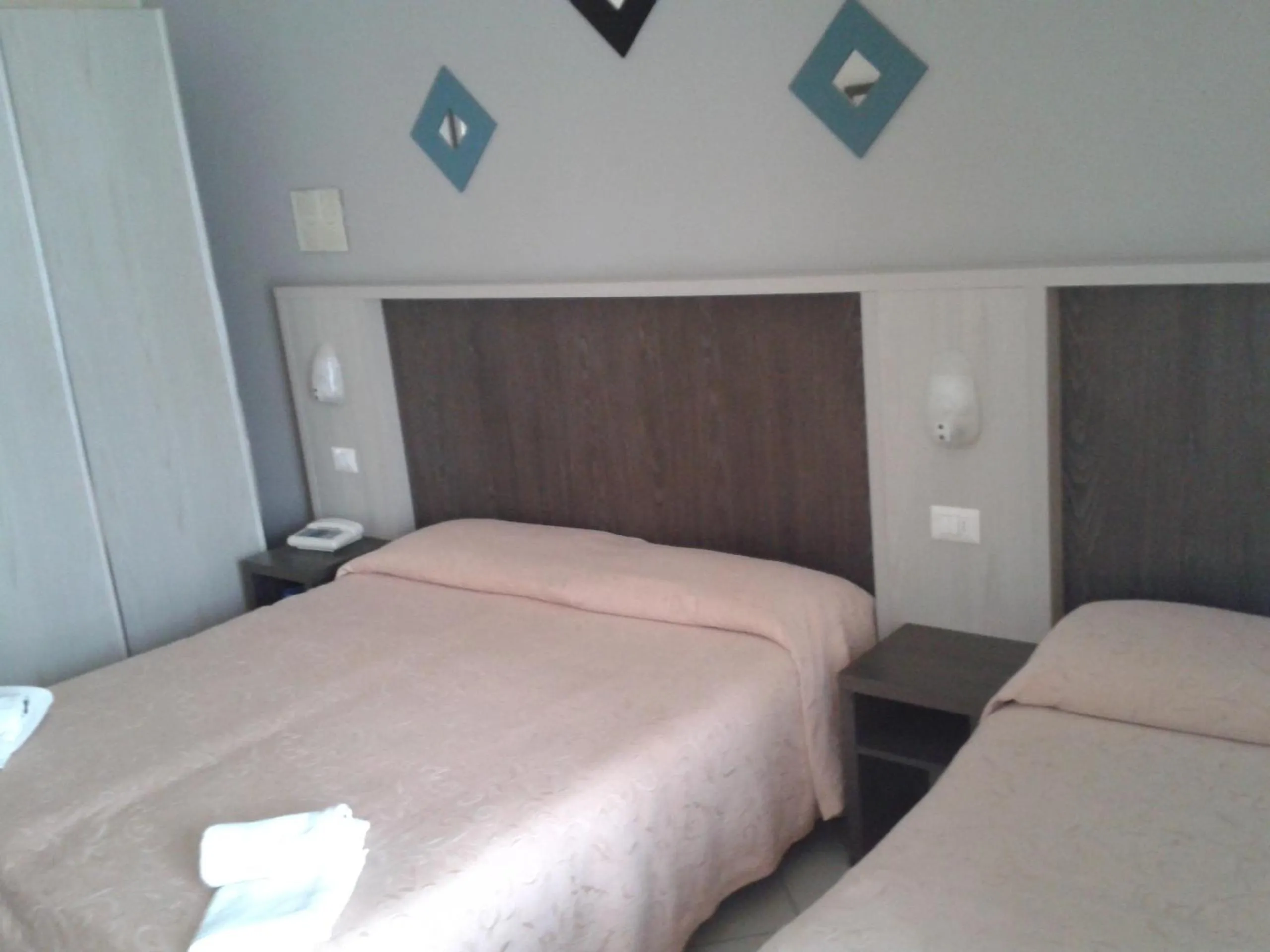 Bedroom, Bed in Hotel Senyor