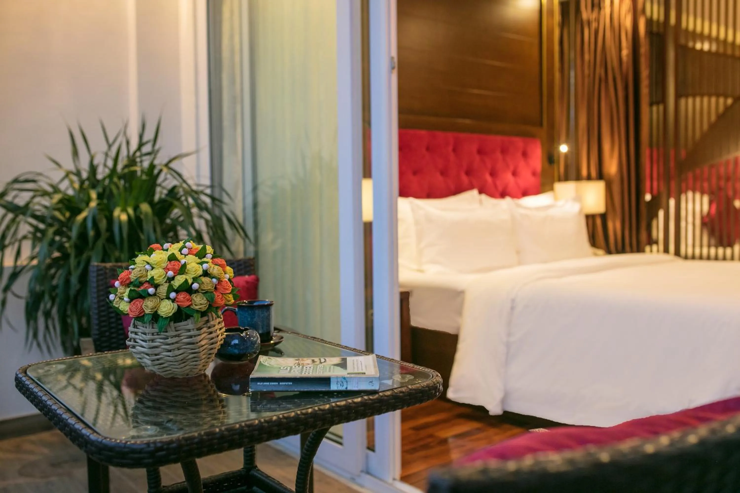 Balcony/Terrace, Bed in Sapa Horizon Hotel