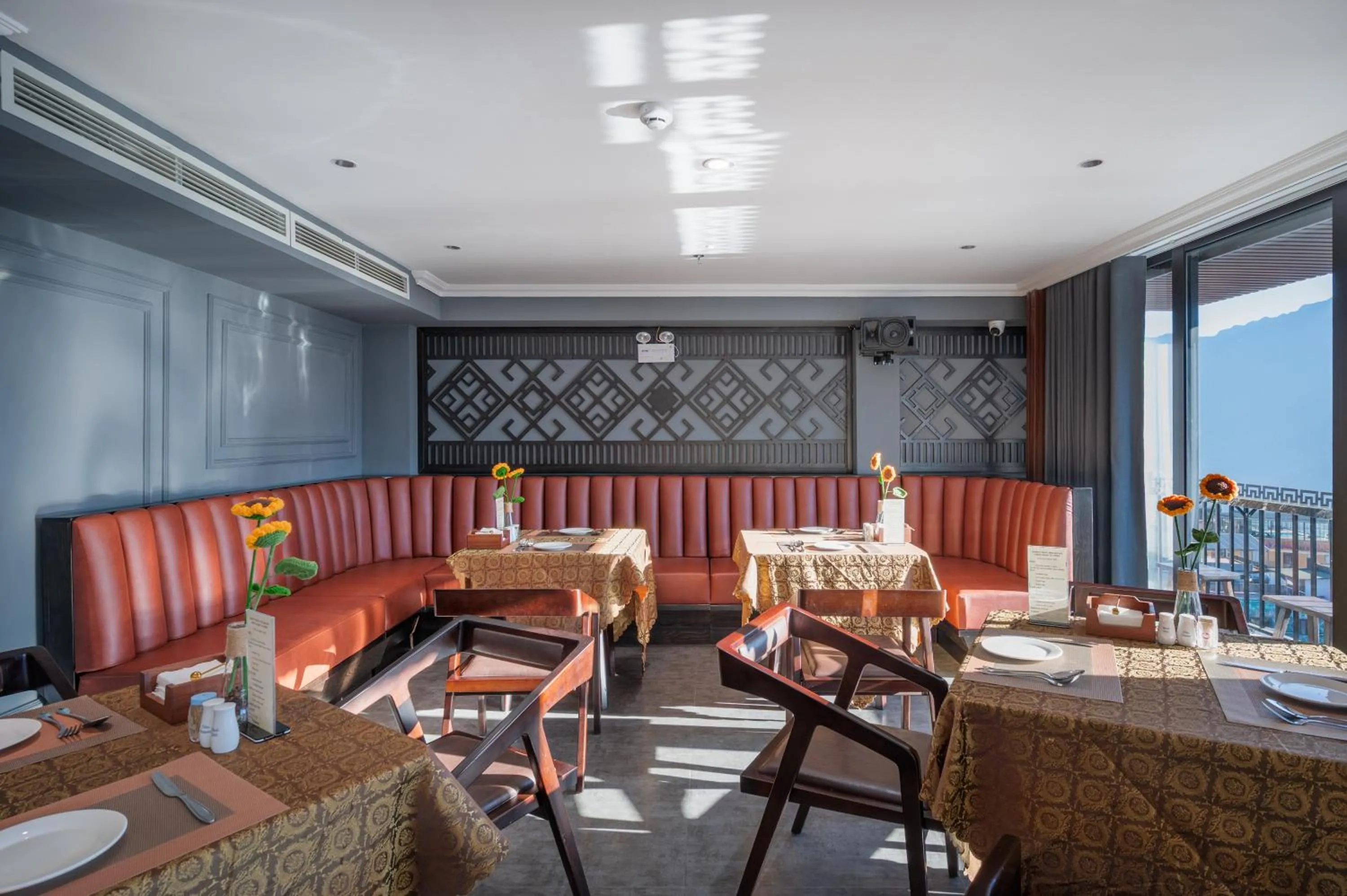 Restaurant/places to eat in Sapa Horizon Hotel