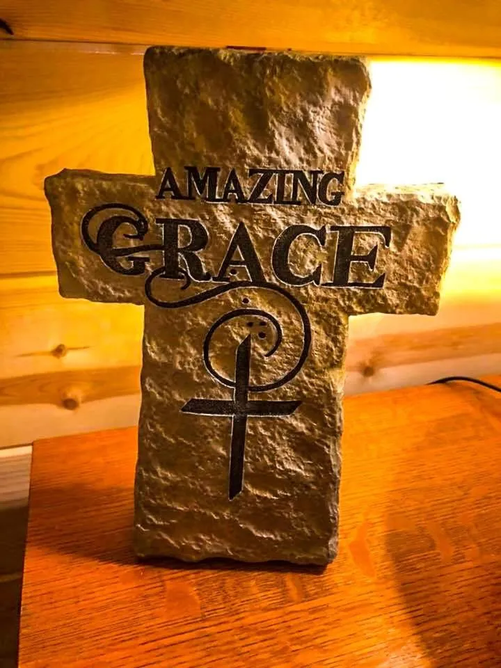 Samantha's Timber Inn