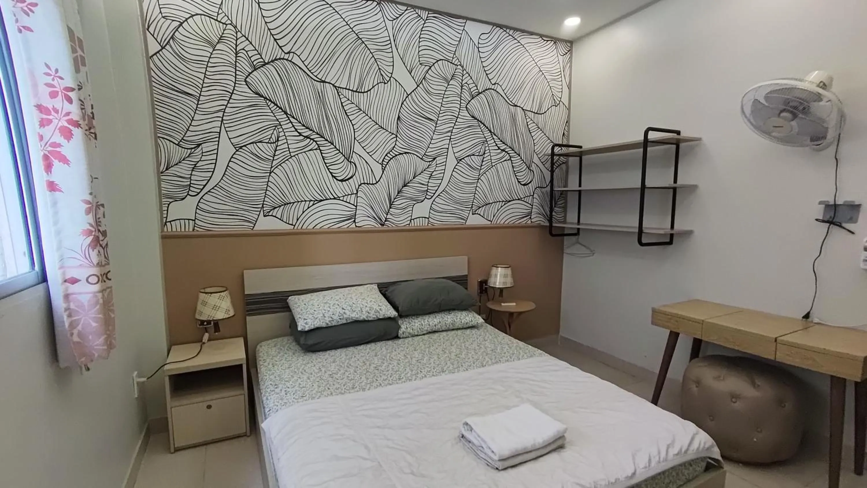 Photo of the whole room, Bed in Long Hostel