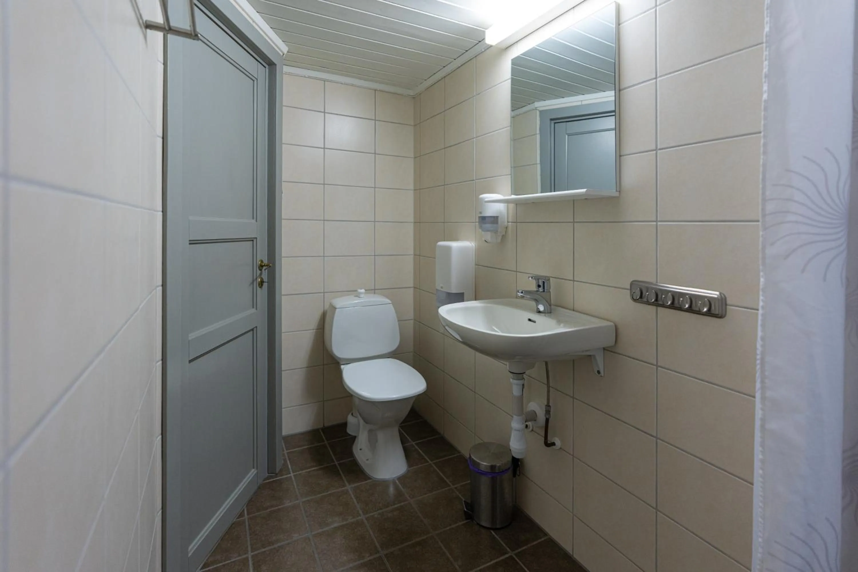 Bathroom in Henningsvær Rorbuer