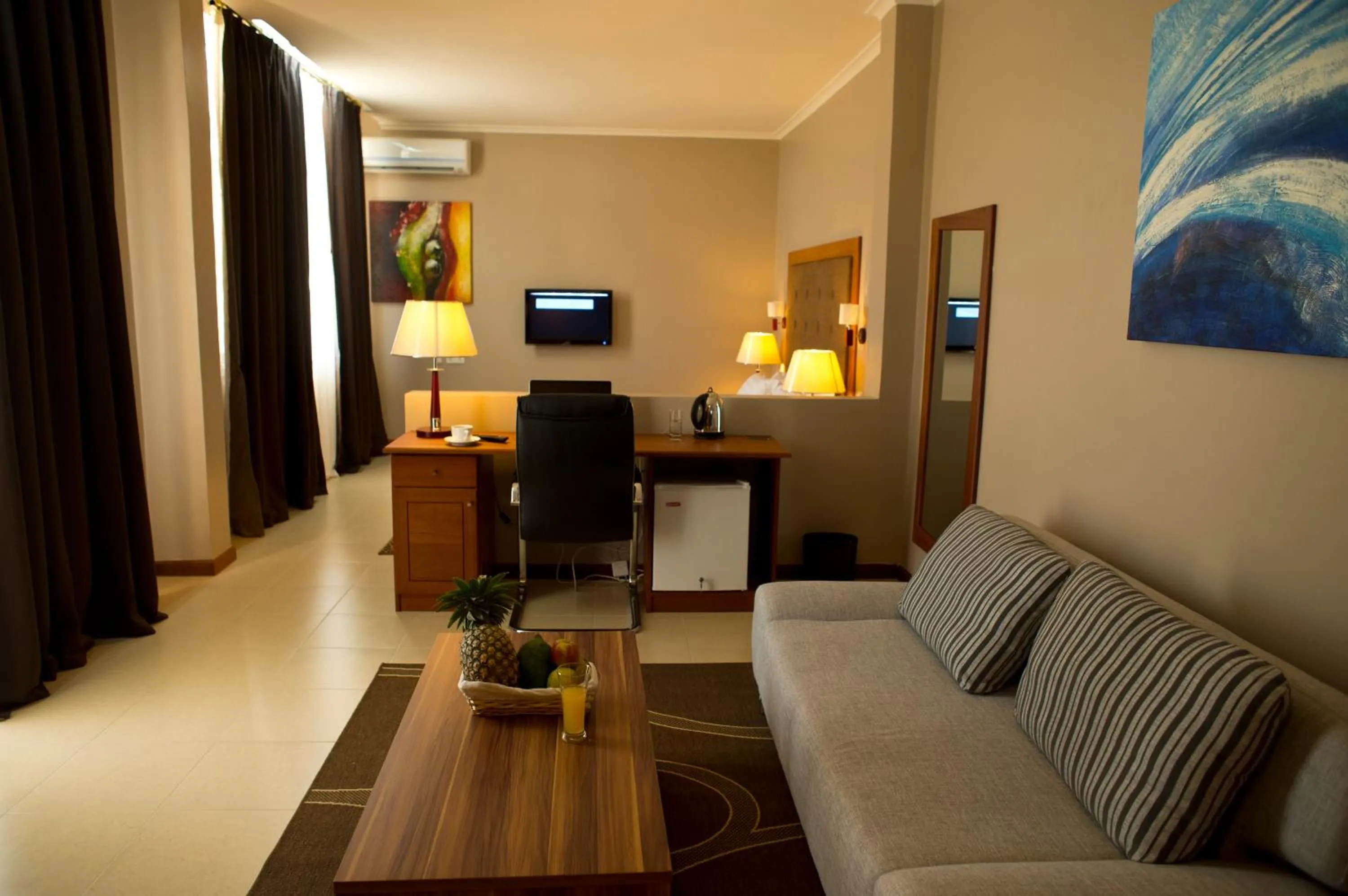 Seating area in Seascape Hotel