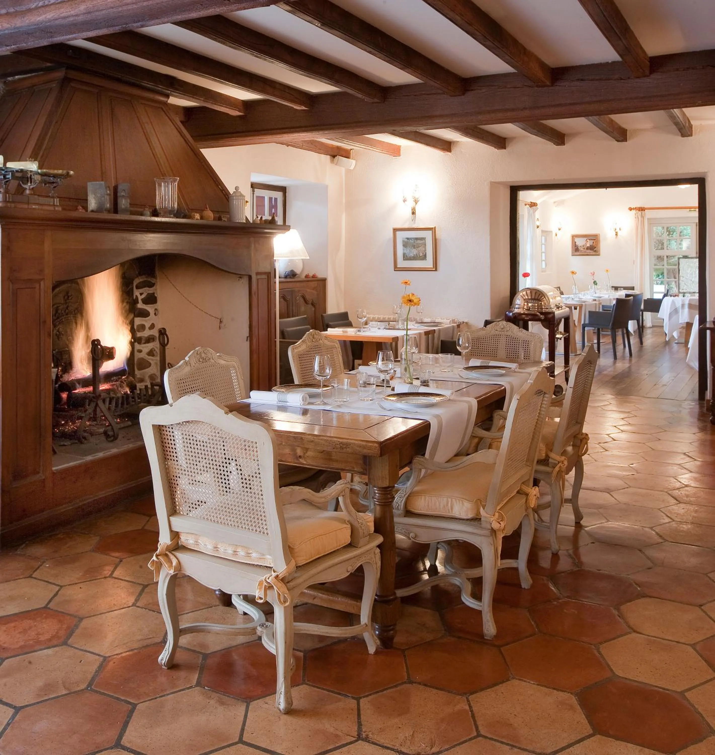 Restaurant/places to eat in Auberge Ostapé