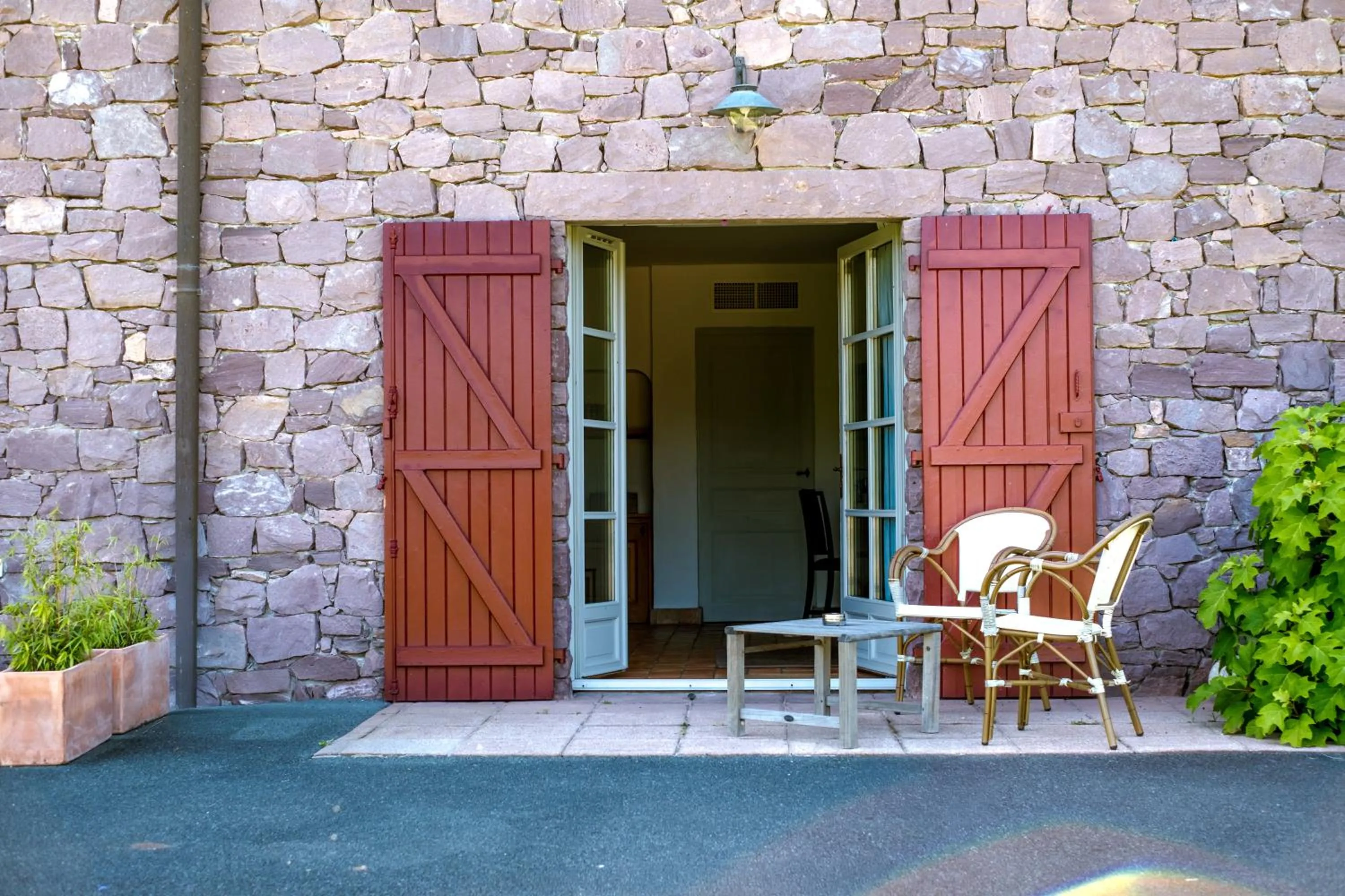 Bedroom in Auberge Ostapé