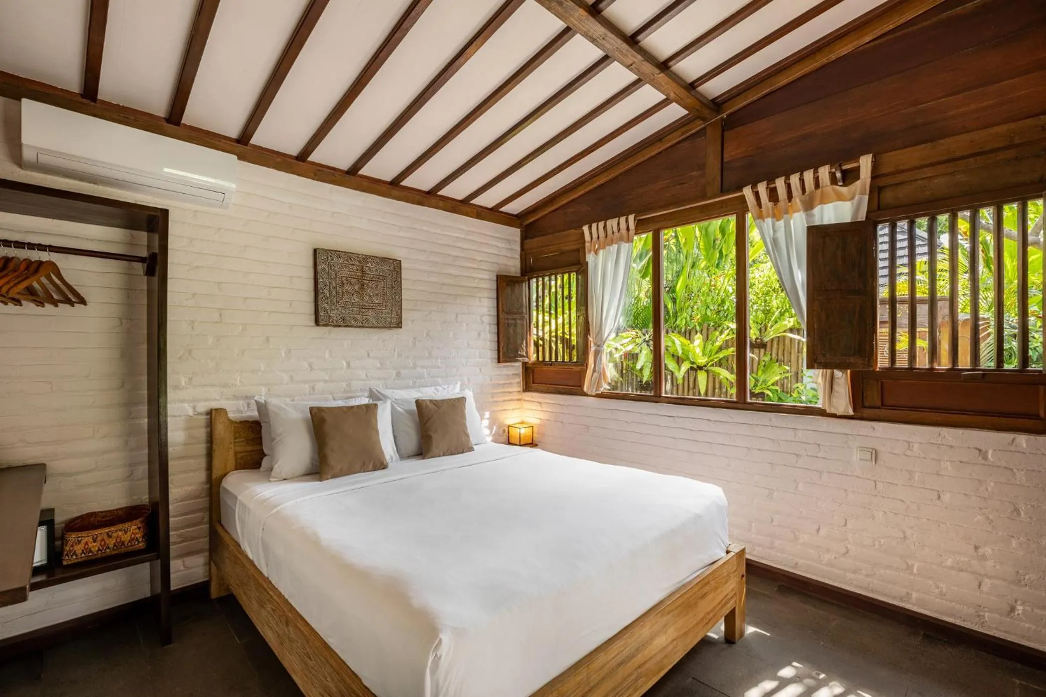 Bed in Rimba Villas Gili Air