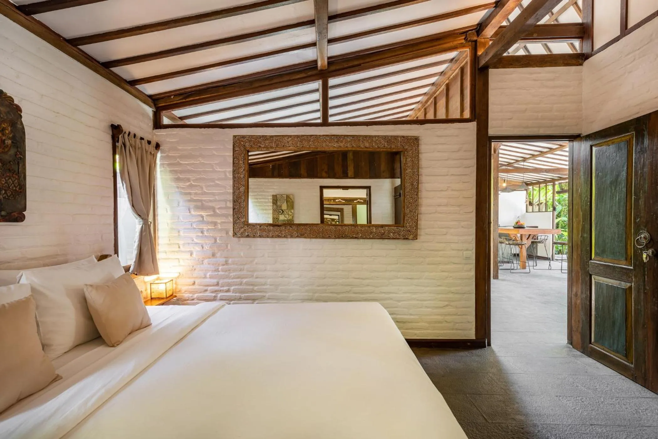 Bed in Rimba Villas Gili Air