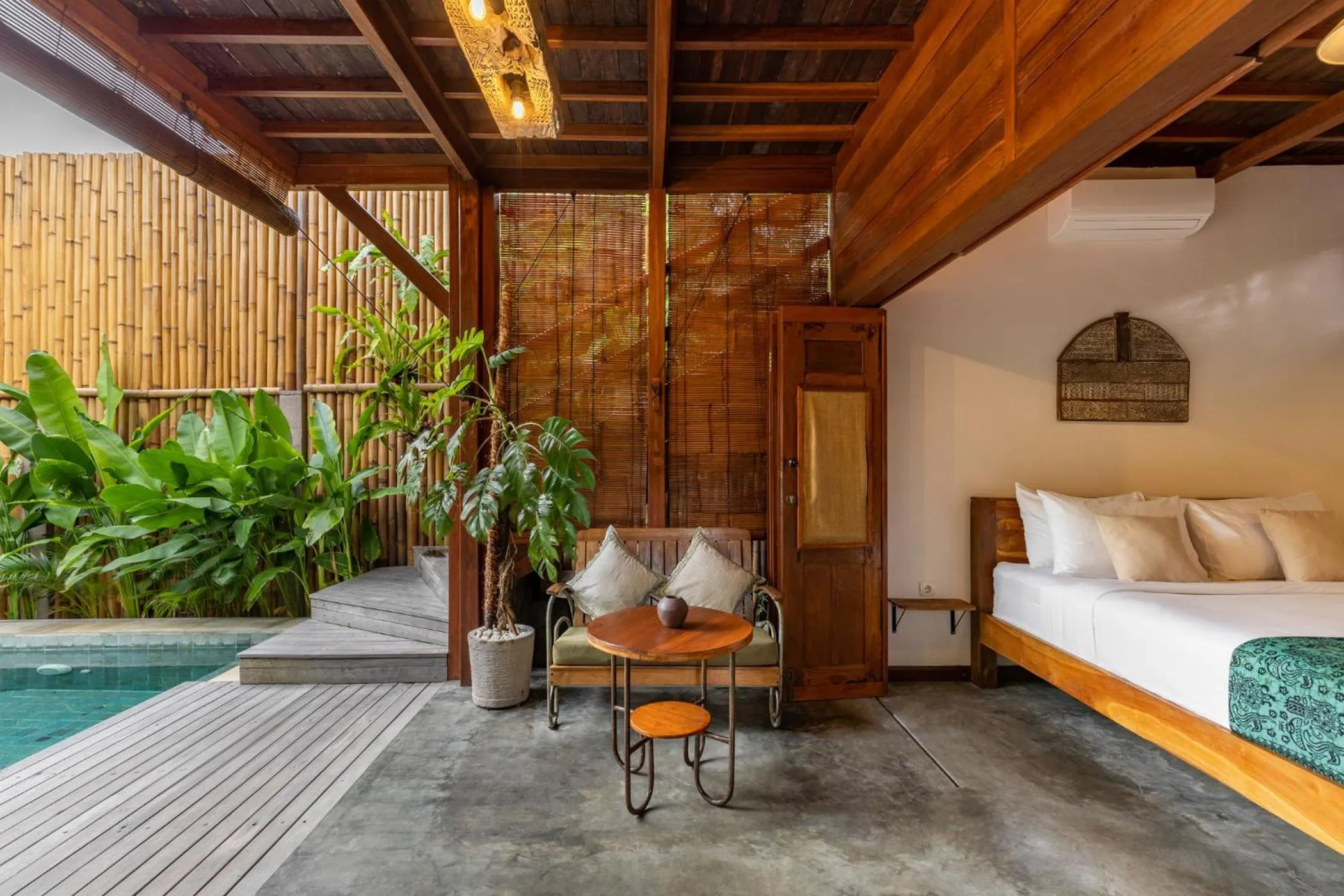 Bed in Rimba Villas Gili Air