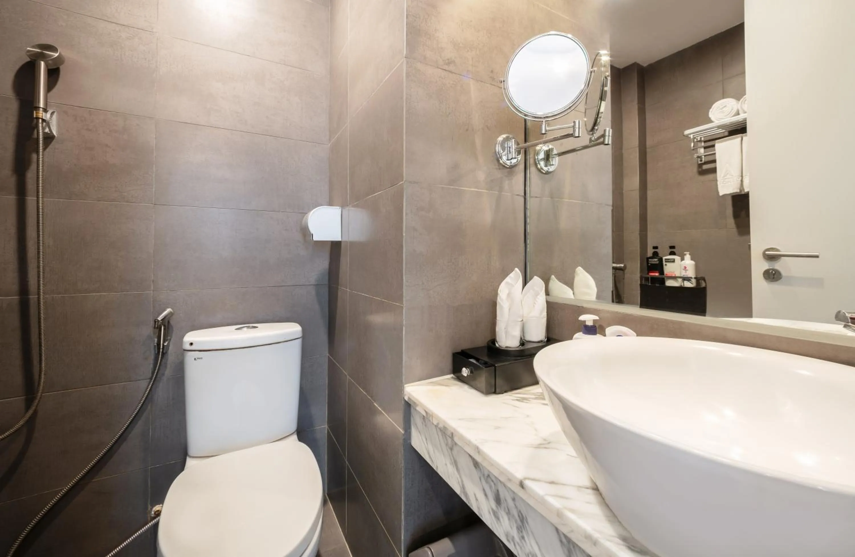 Toilet in A25 Hotel - 66 Trần Thái Tông