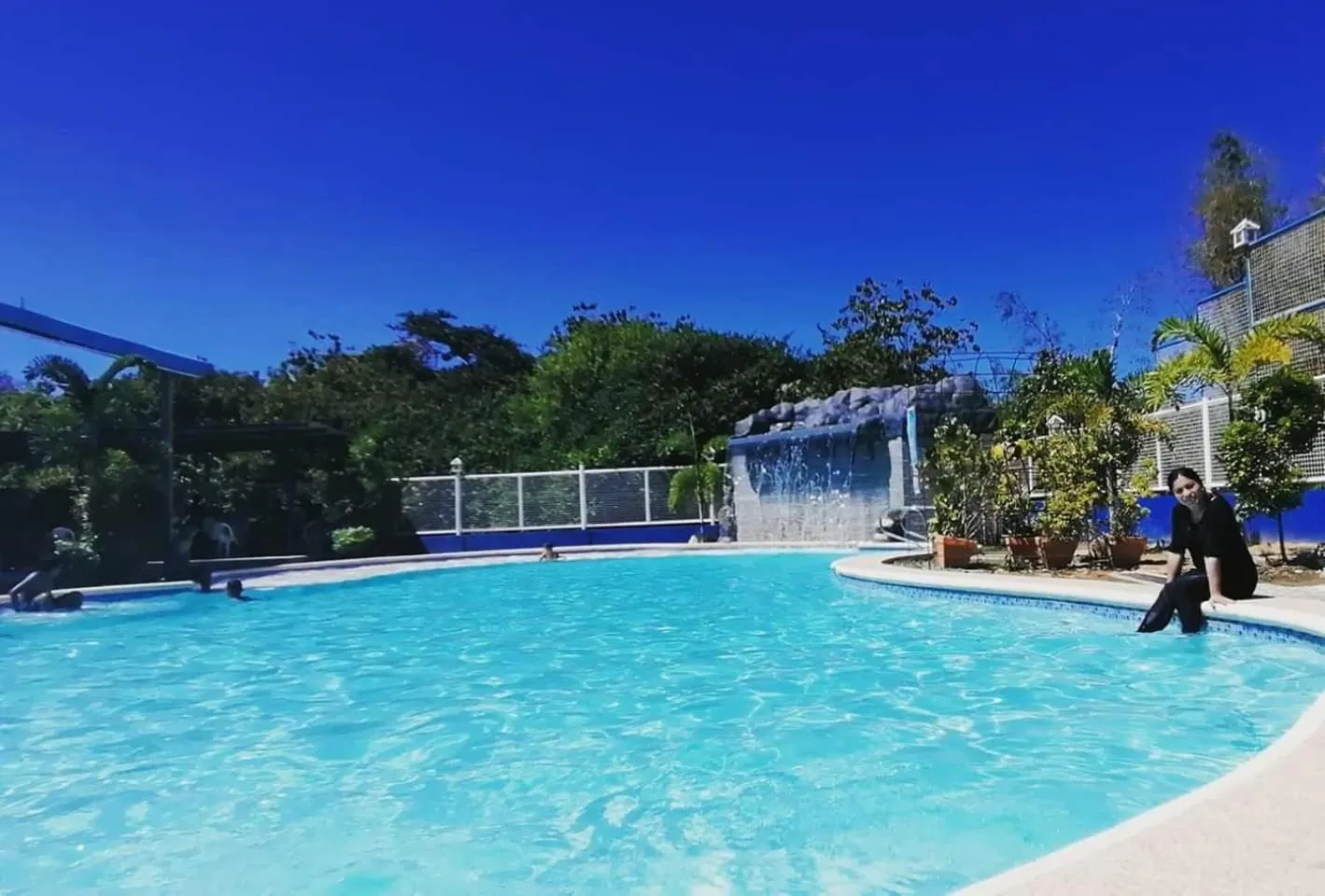 Swimming pool in BigBlue Waters Resort
