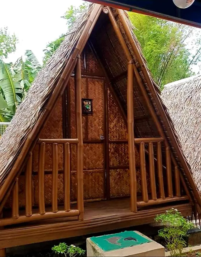 Property building in BigBlue Waters Resort