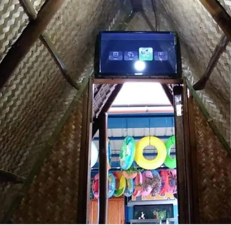 TV and multimedia in BigBlue Waters Resort