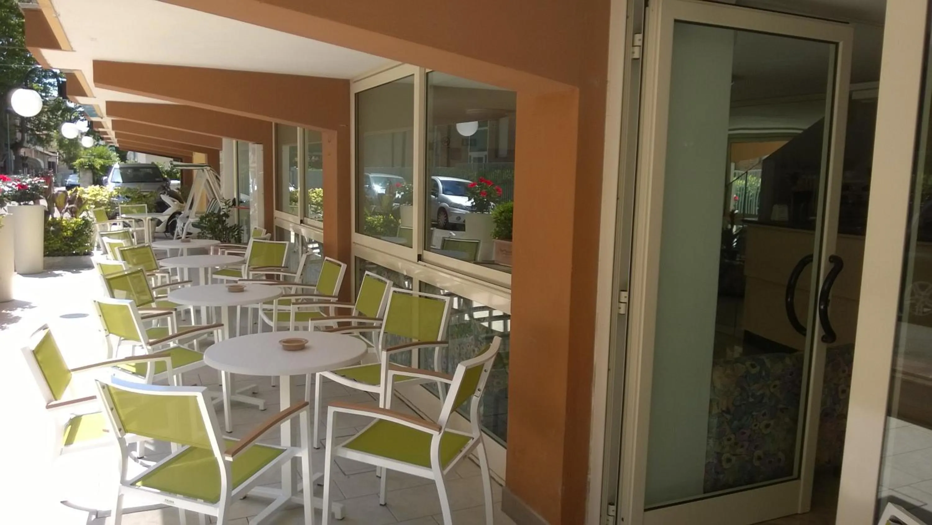 Patio in Hotel Tre Assi