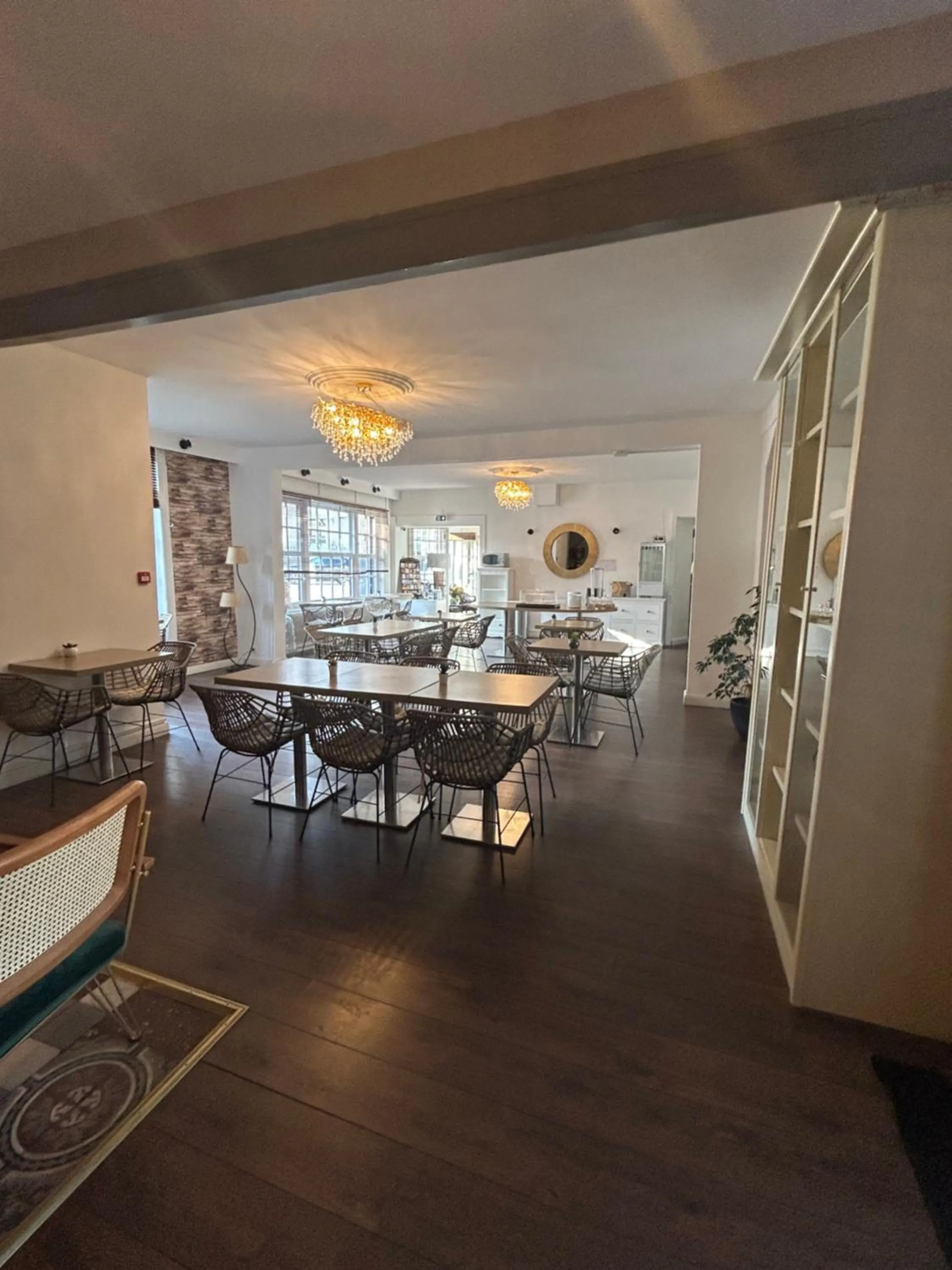 Breakfast in Hotel Eden