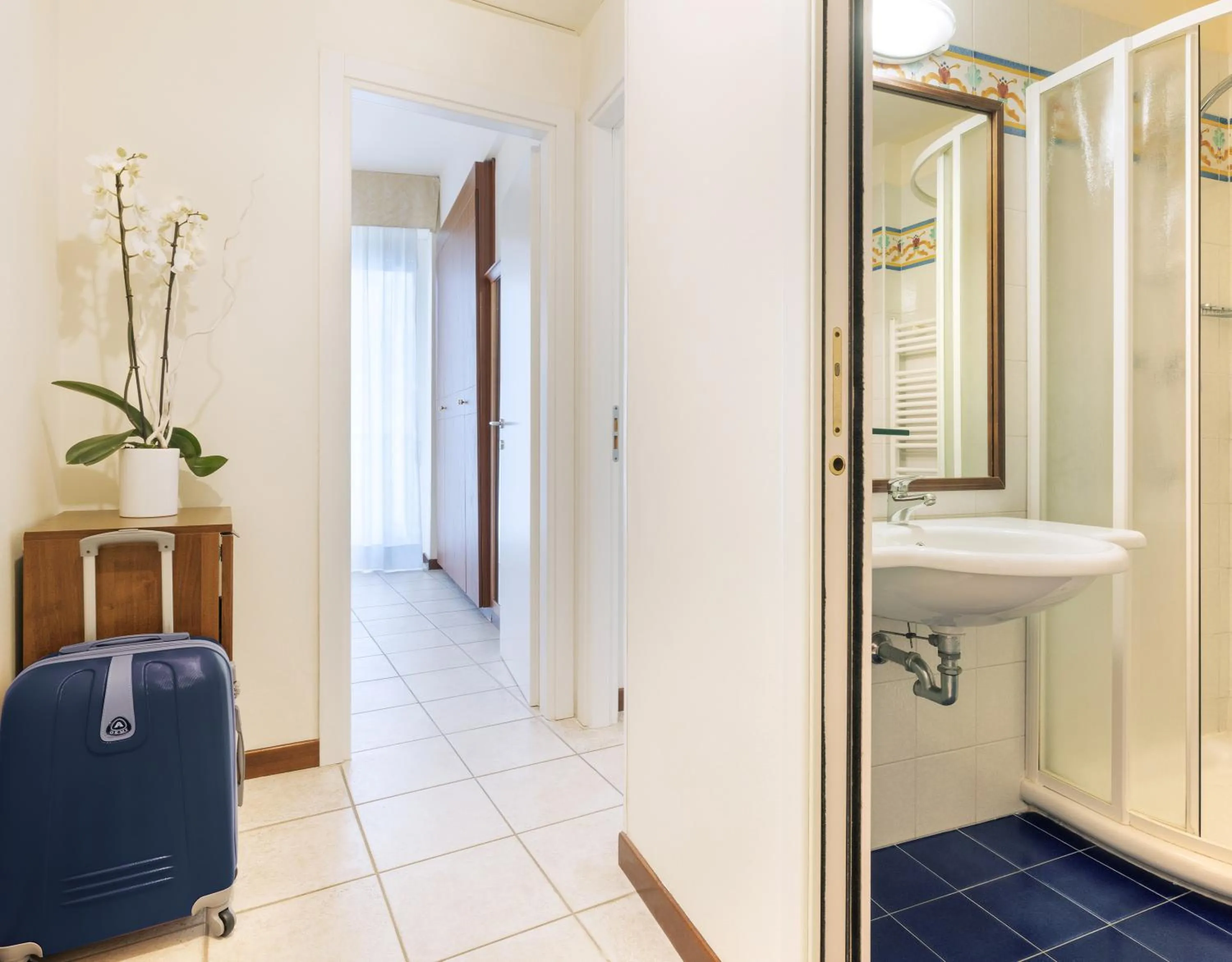 Shower in Hotel Bellevue Beach - sul mare