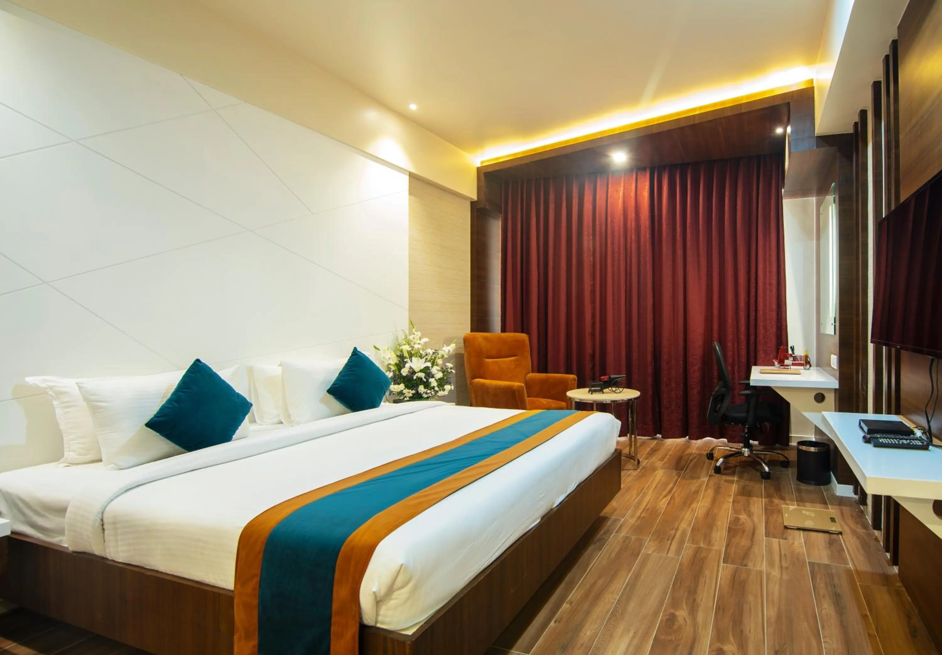 Bed in Zion - A Luxurious Hotel