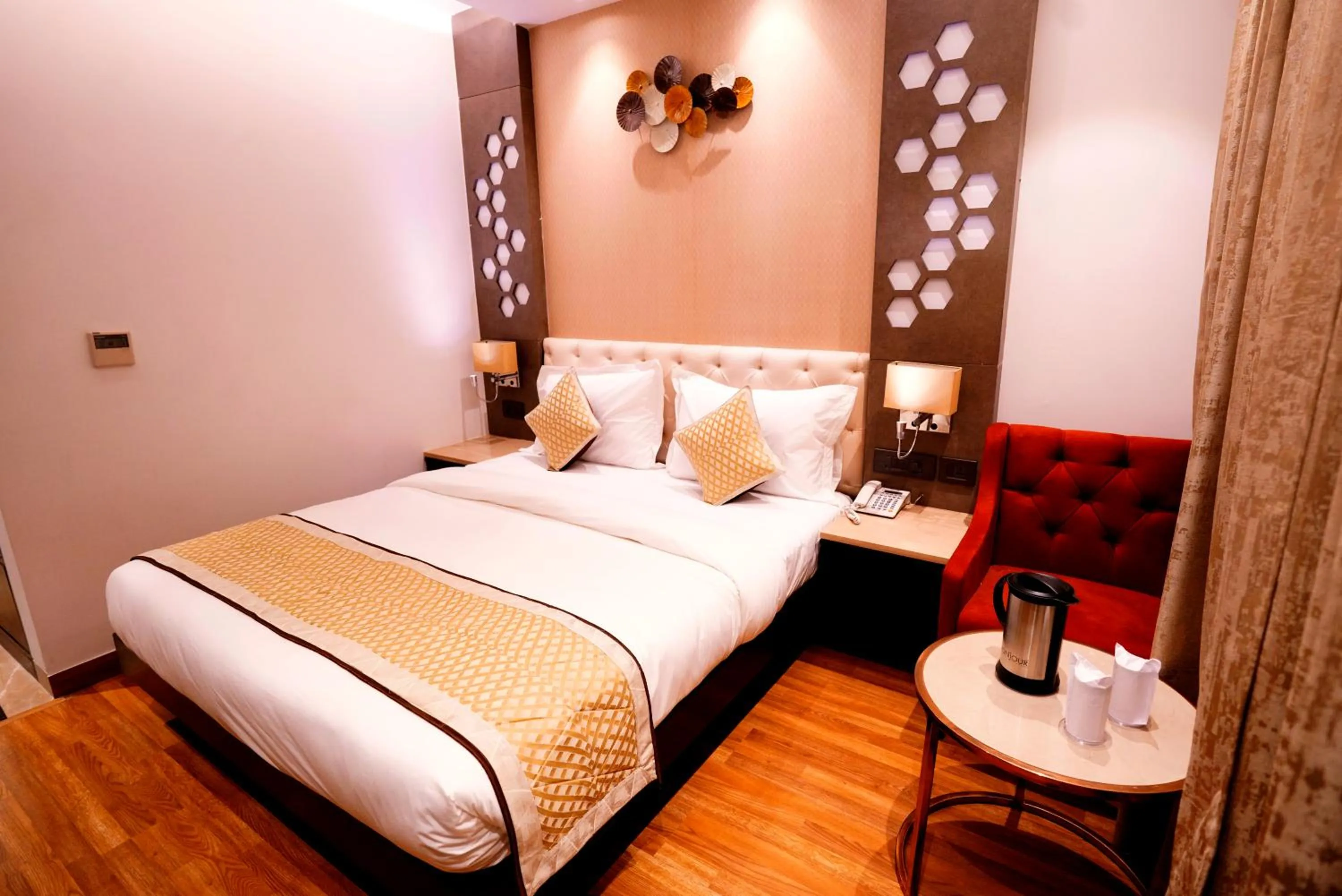 Bed in Hotel City Pride - City Centre, with Free Airport Pickup