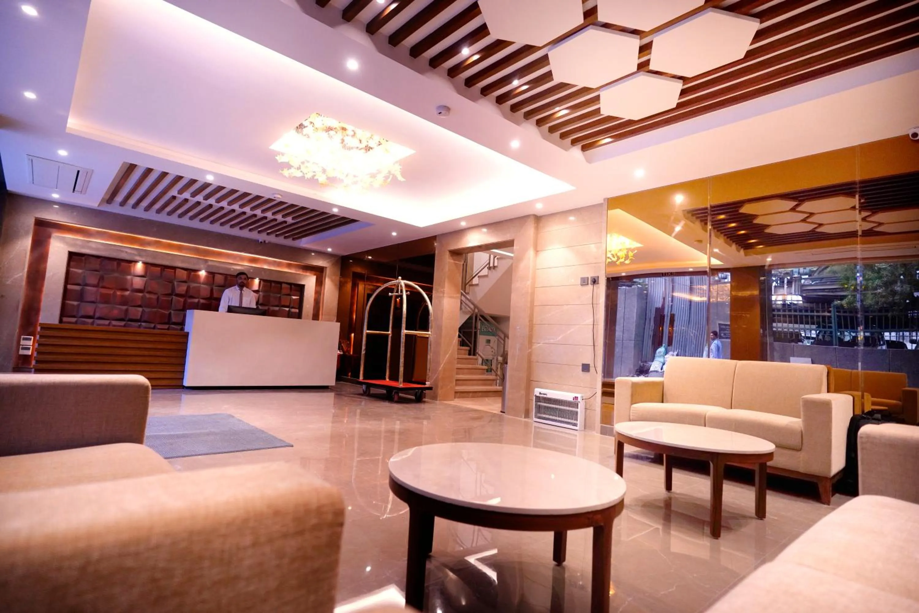 Lobby or reception in Hotel City Pride - City Centre, with Free Airport Pickup