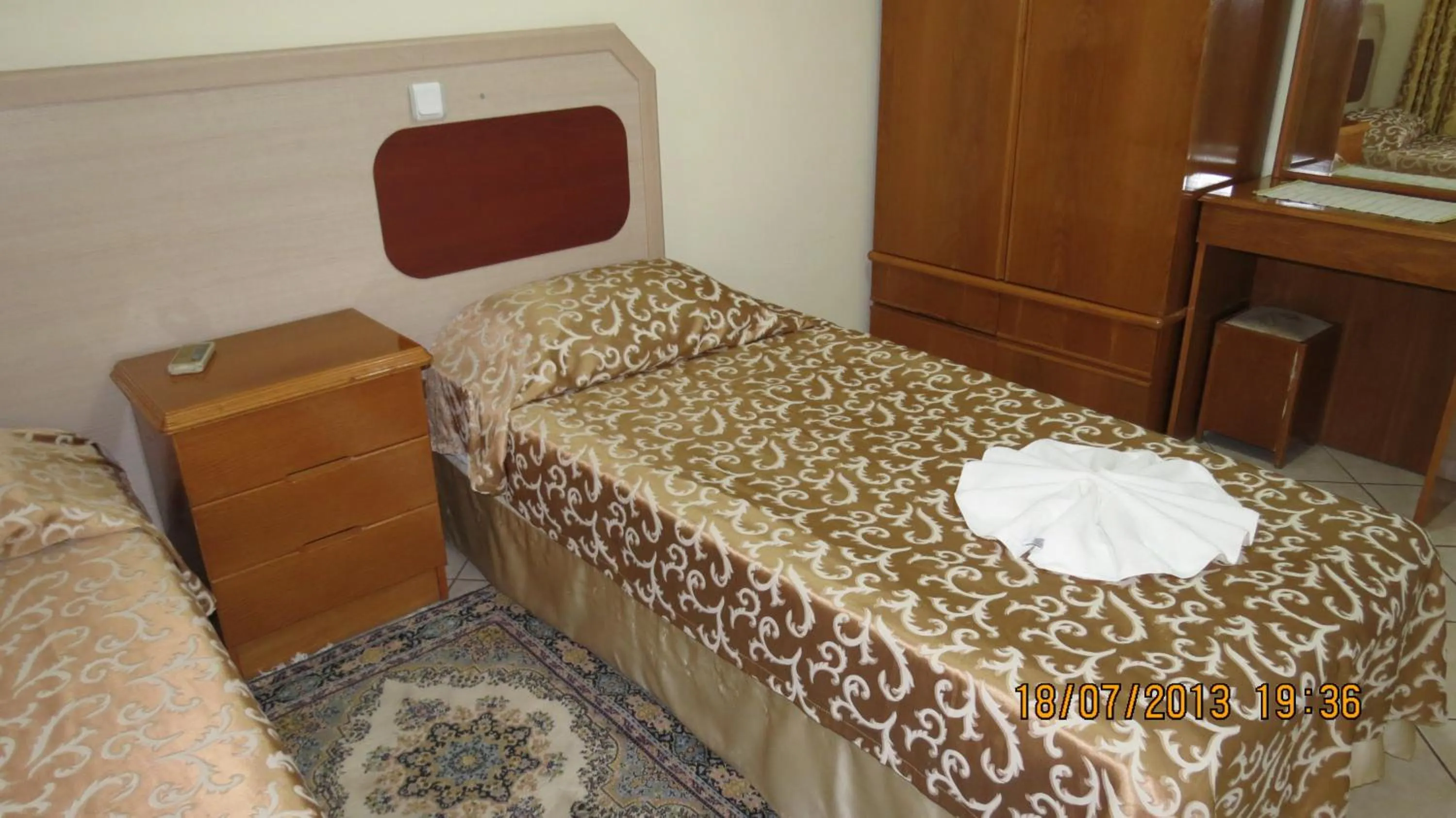 Bed in Arya Otel