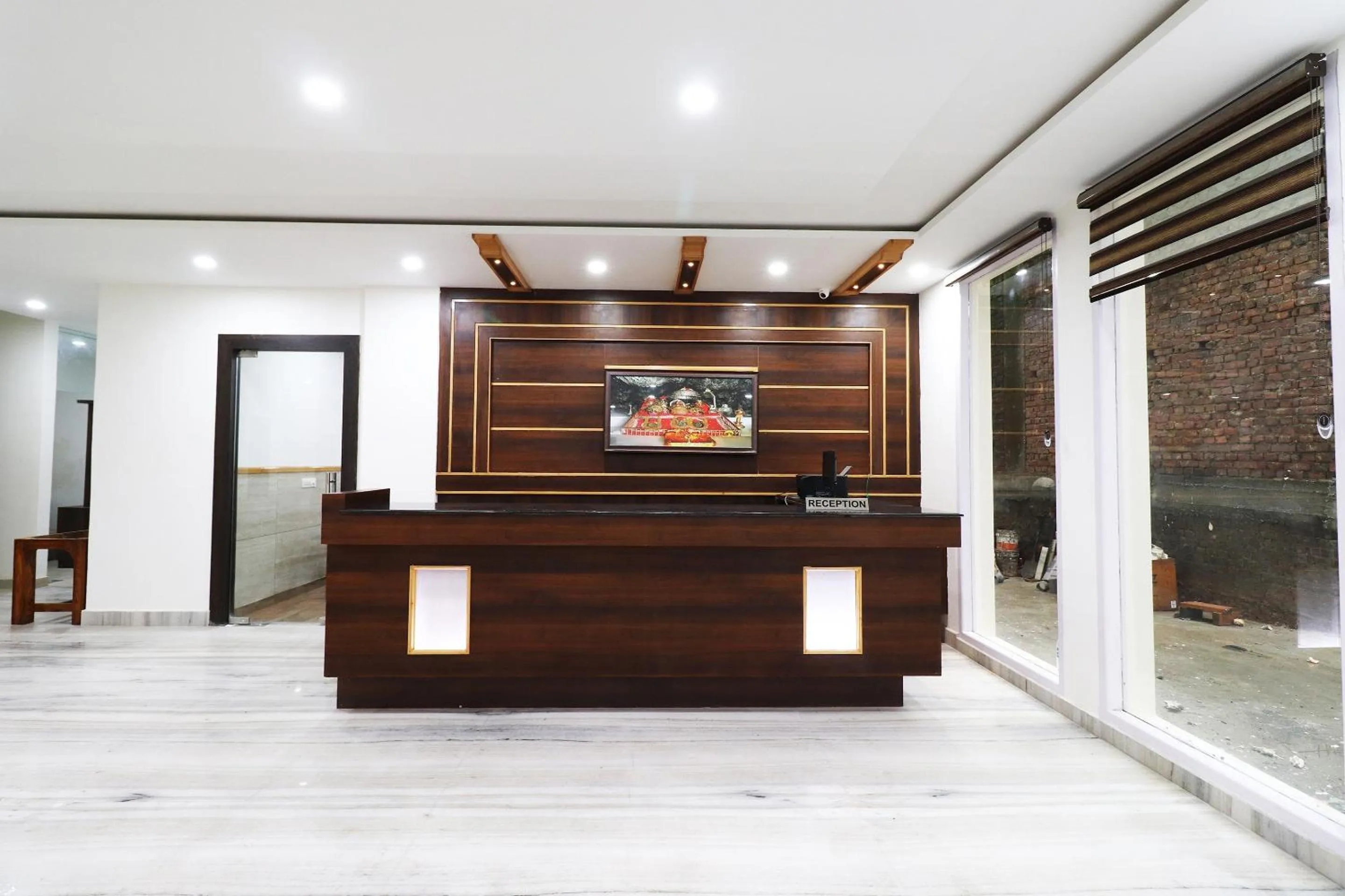 Lobby or reception in Hotel Green Valley