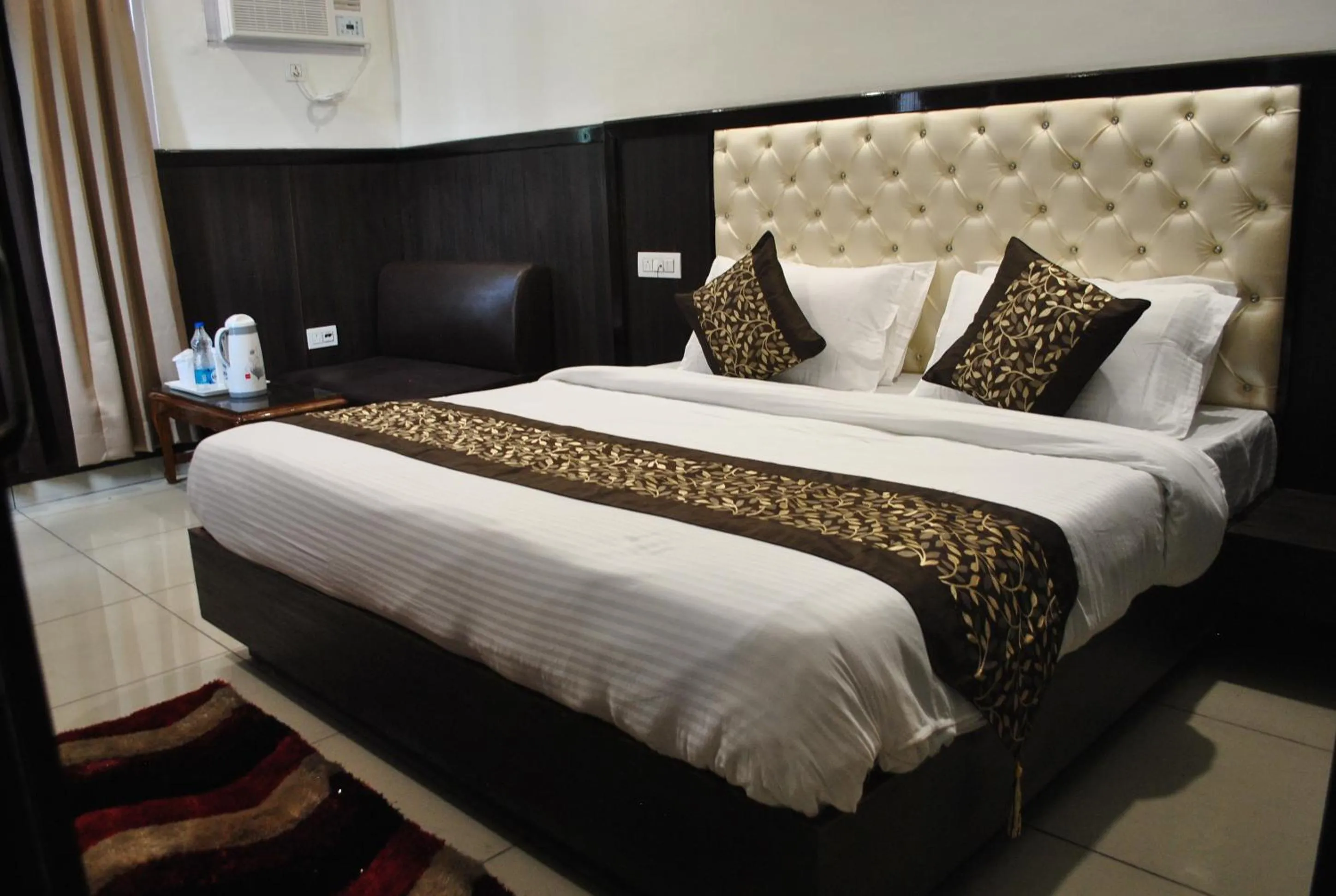 Bedroom, Bed in Hotel Green Valley