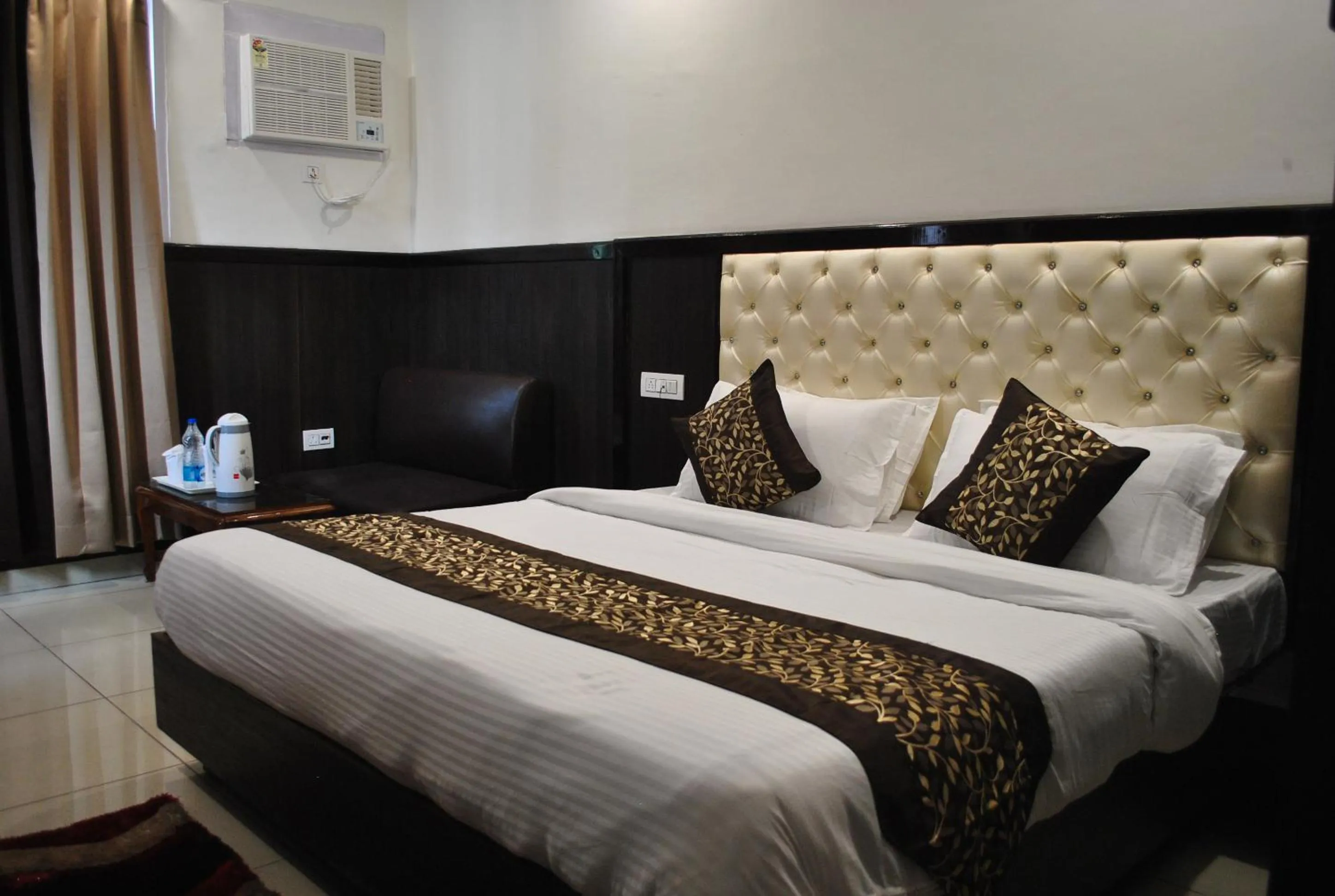 Bed in Hotel Green Valley