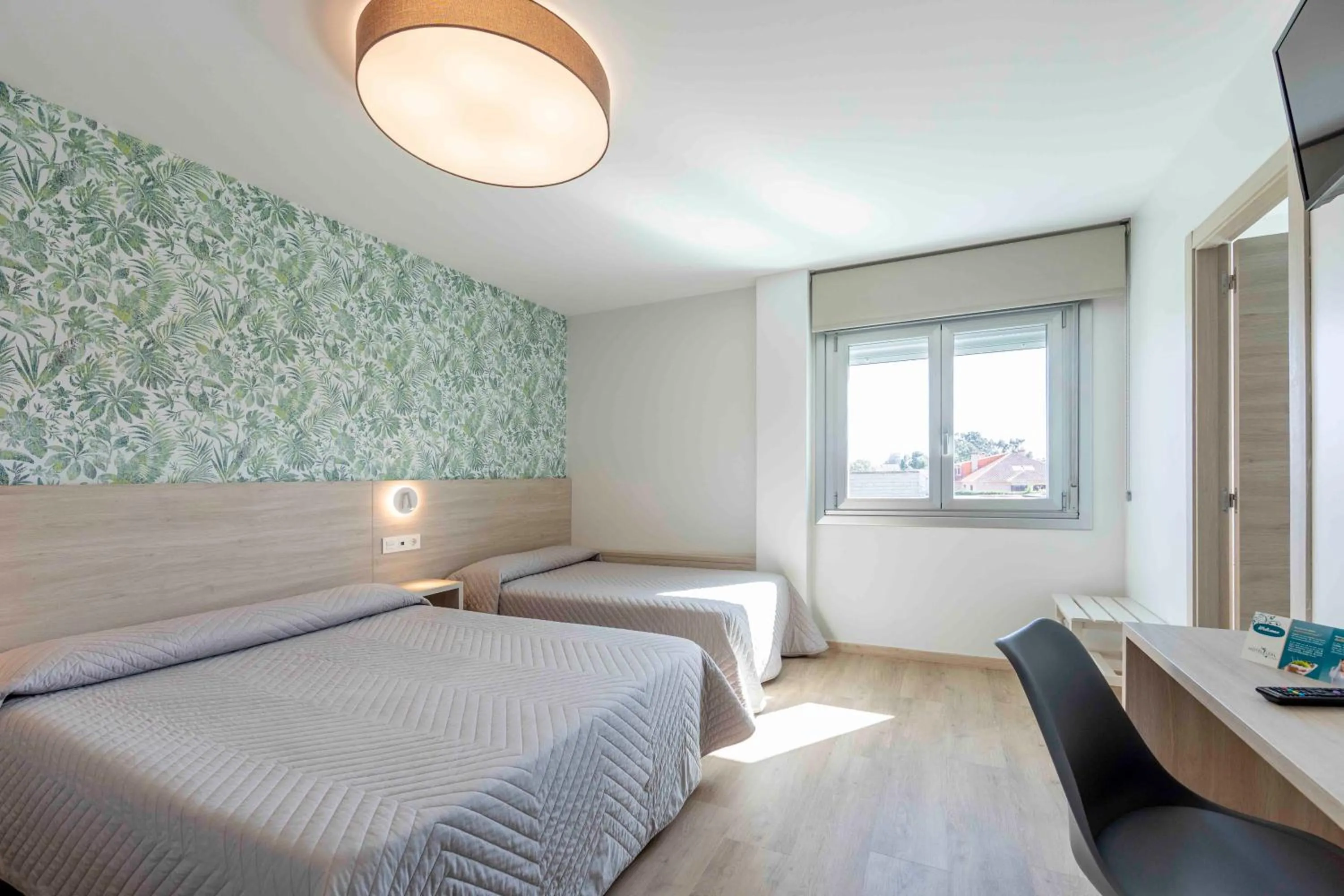 Photo of the whole room, Bed in Hotel Leal - La Sirena