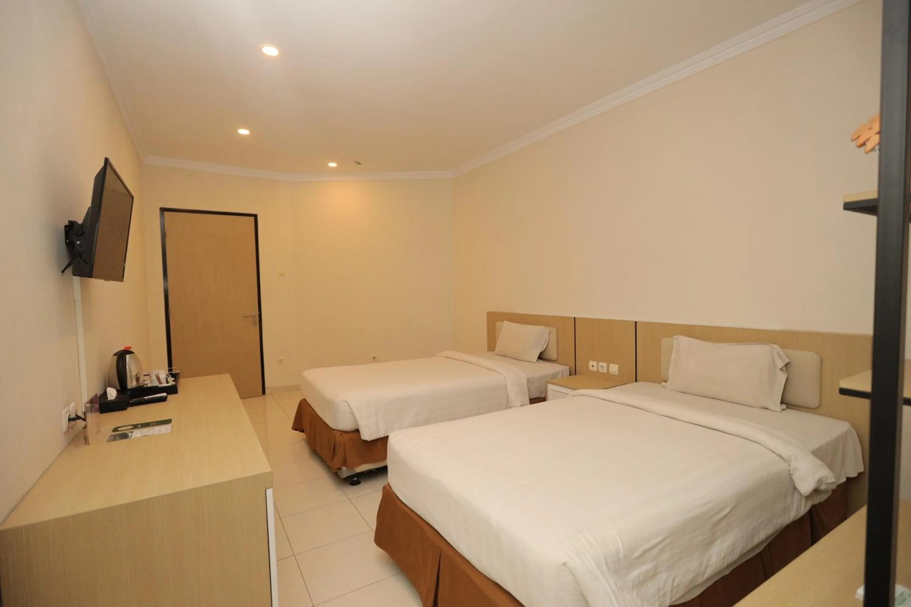 Bedroom, Bed in LPP Garden Hotel