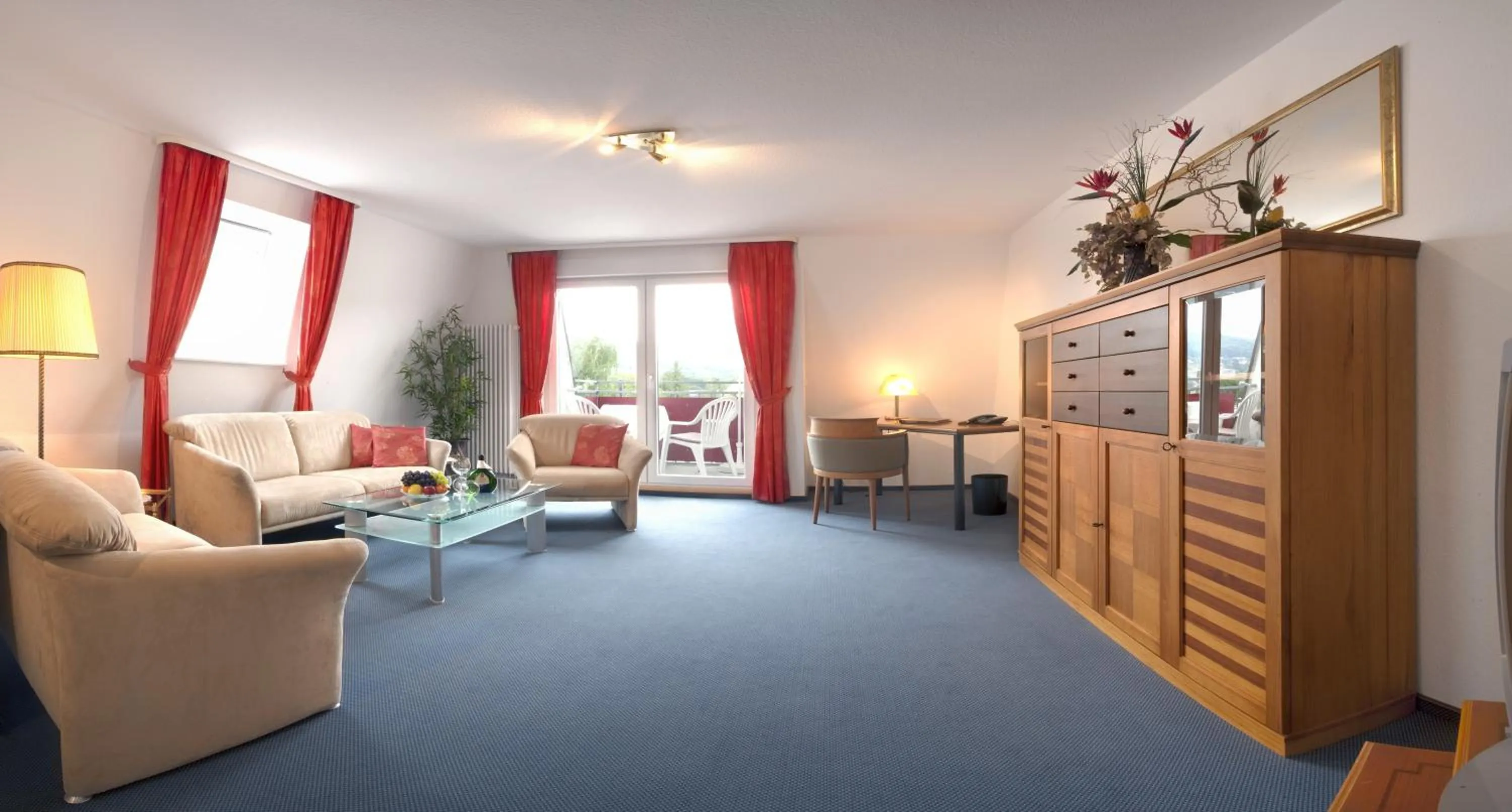 Photo of the whole room in Hotel Sonneneck