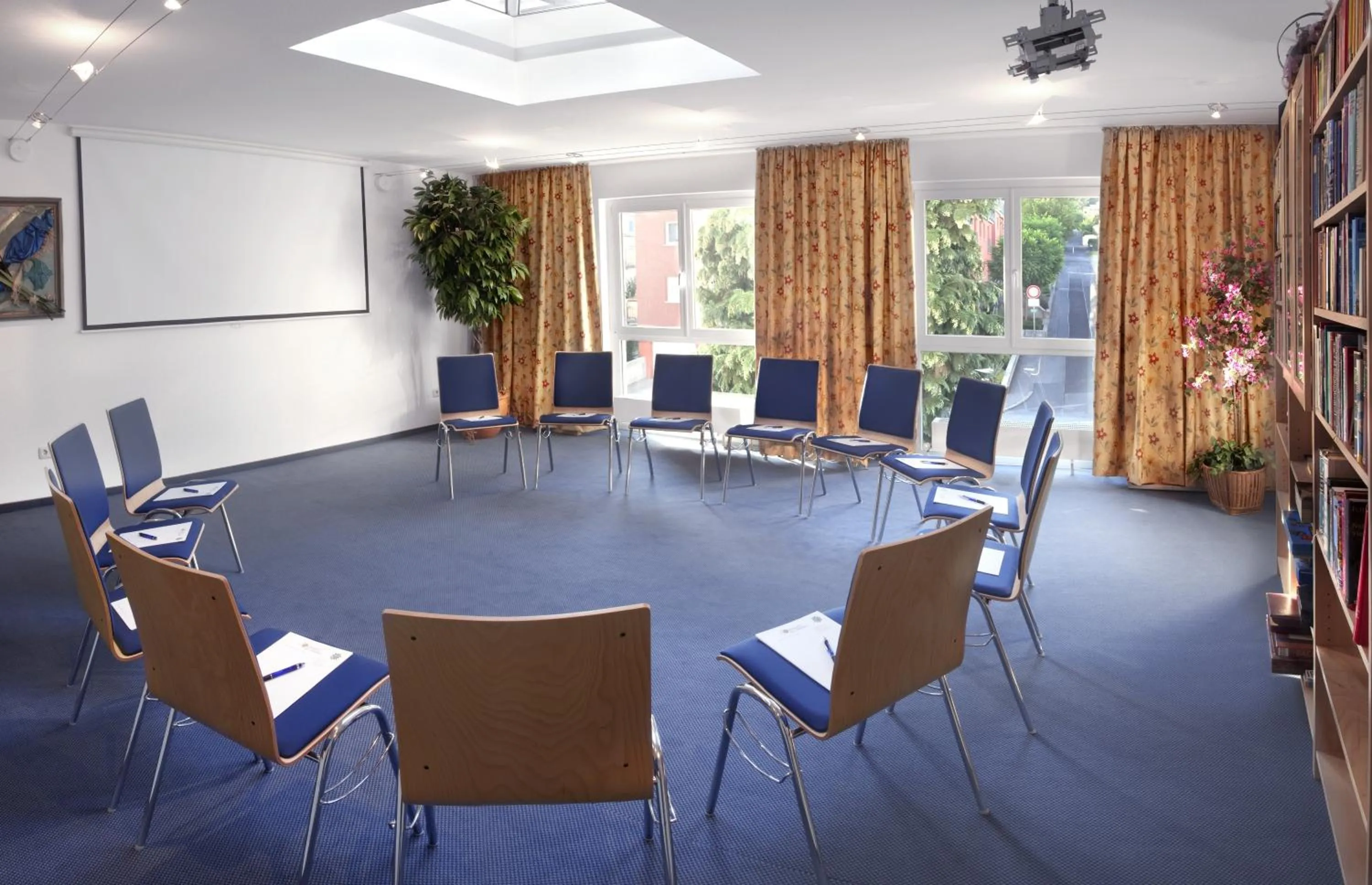 Library in Hotel Sonneneck