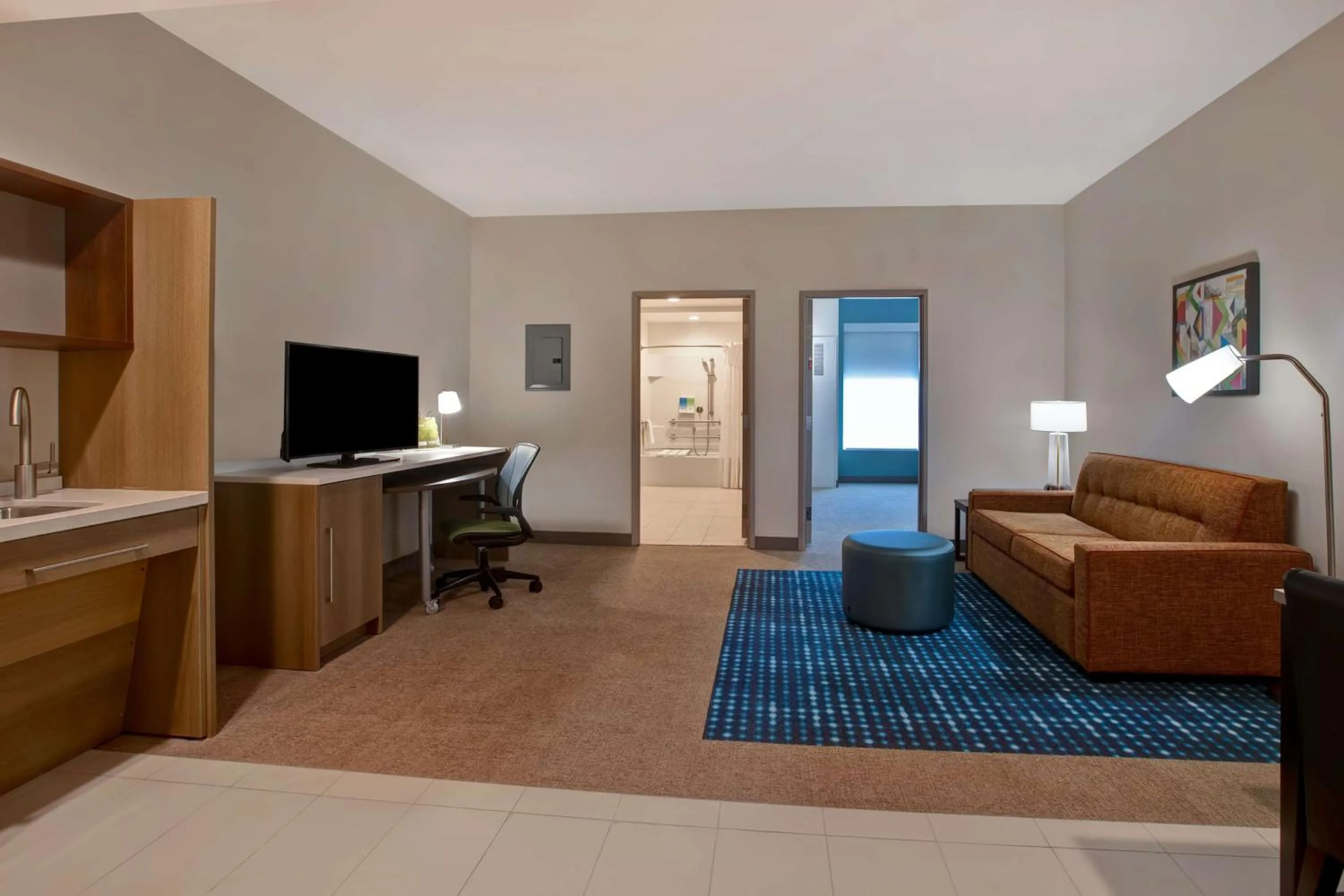 Living room in Home2 Suites By Hilton Charlotte Northlake