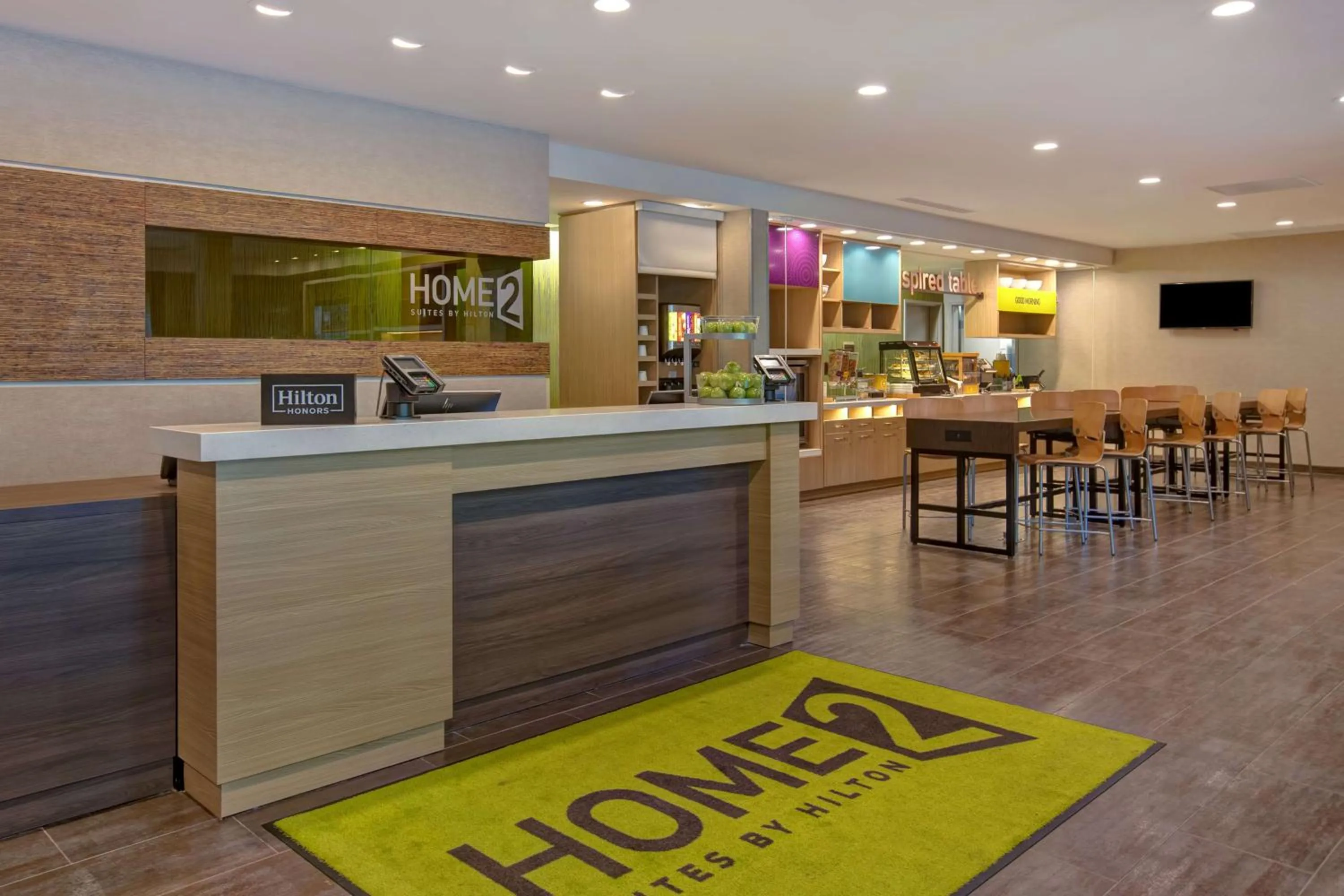 Breakfast in Home2 Suites By Hilton Charlotte Northlake