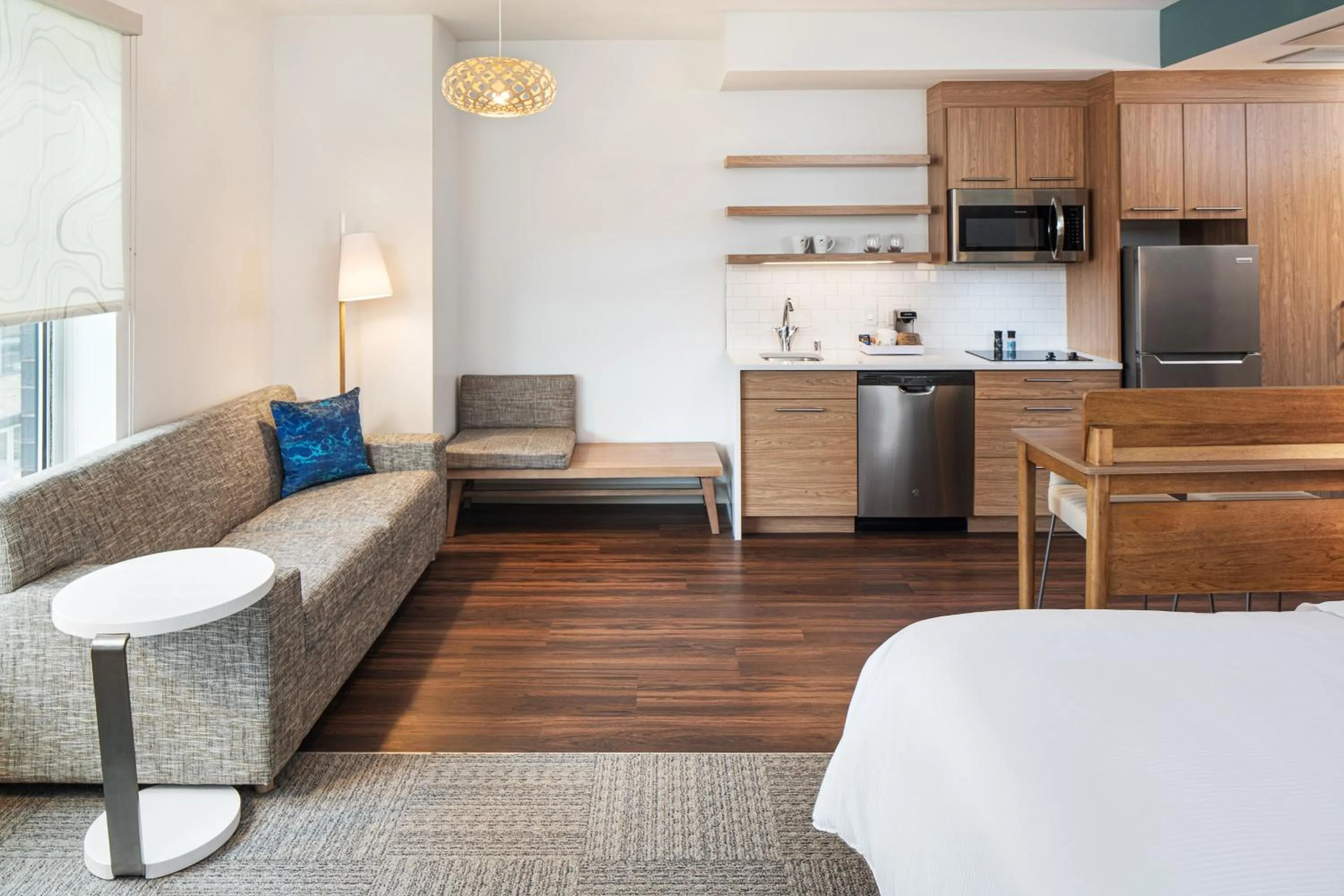 Photo of the whole room in Element Minneapolis Downtown North Loop