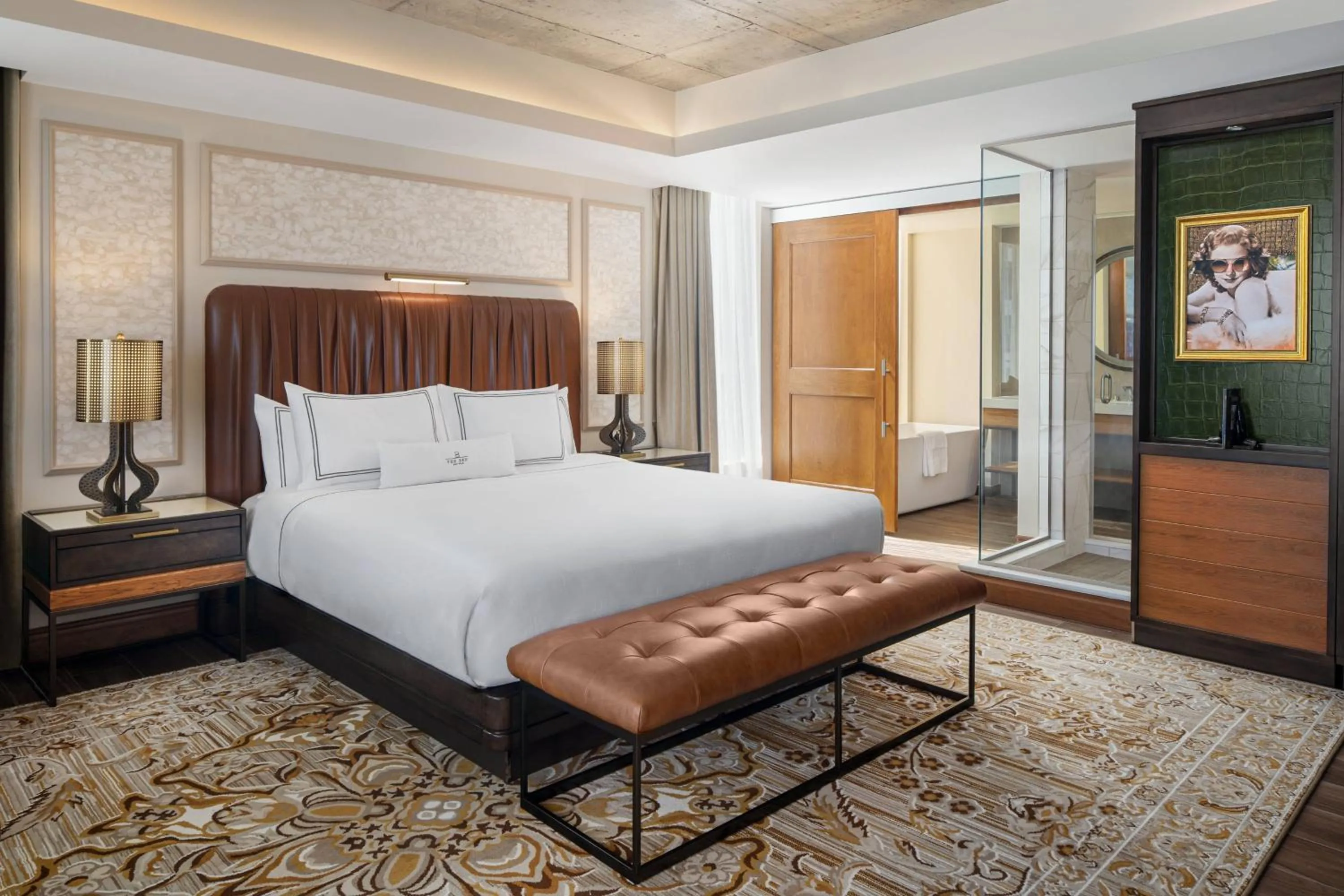 Bedroom, Bed in The Ben, Autograph Collection