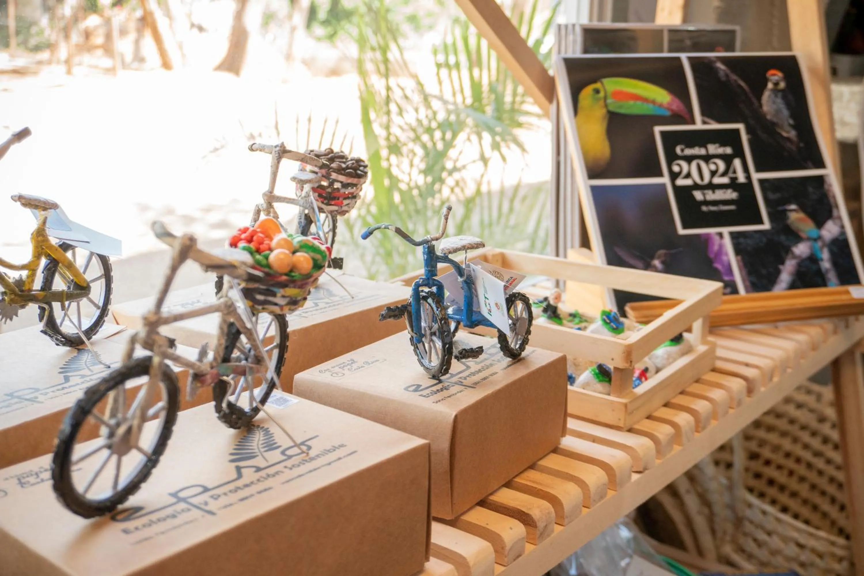 On-site shops in Capitán Suizo Beachfront Boutique Hotel