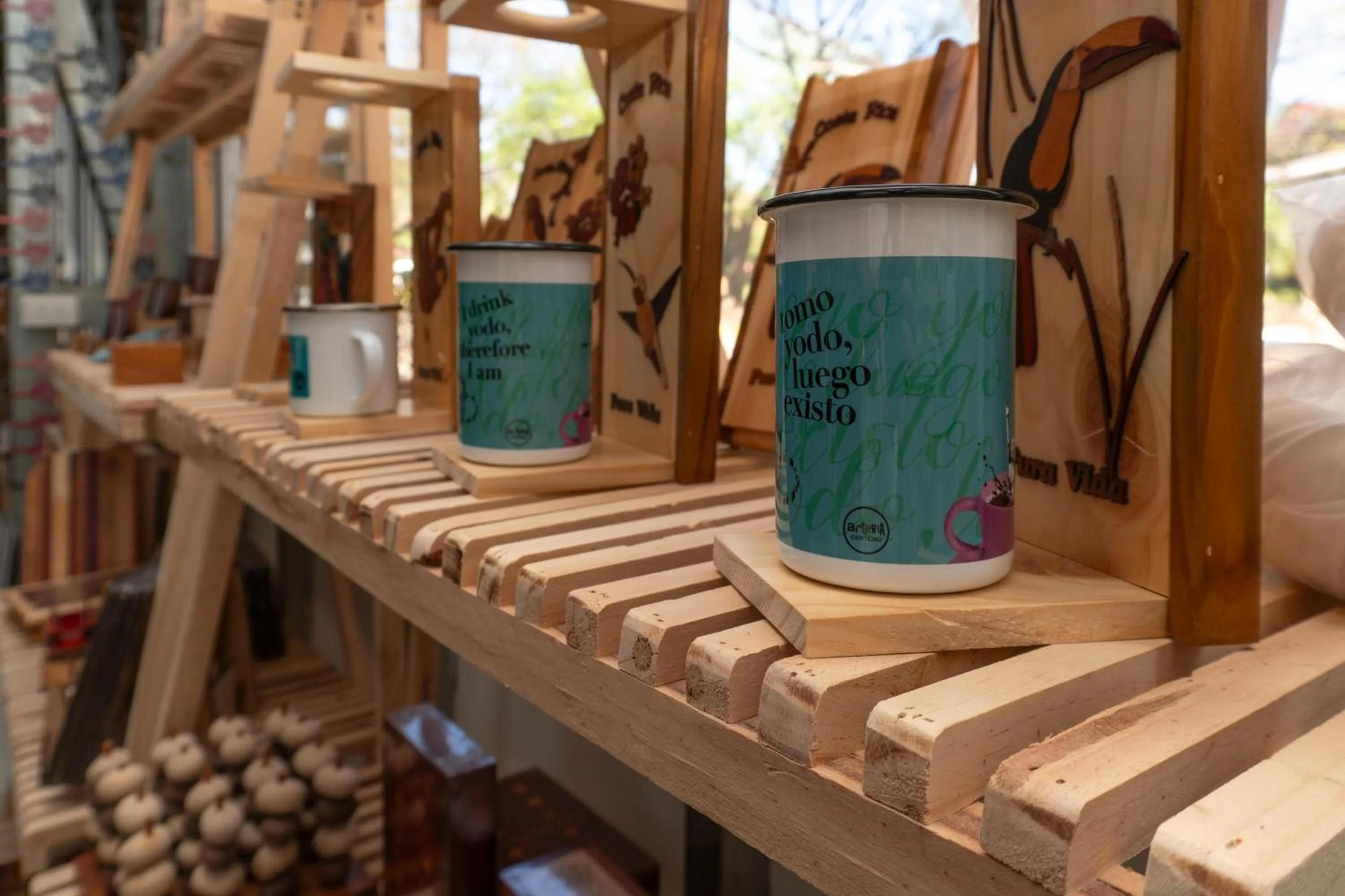 On-site shops in Capitán Suizo Beachfront Boutique Hotel