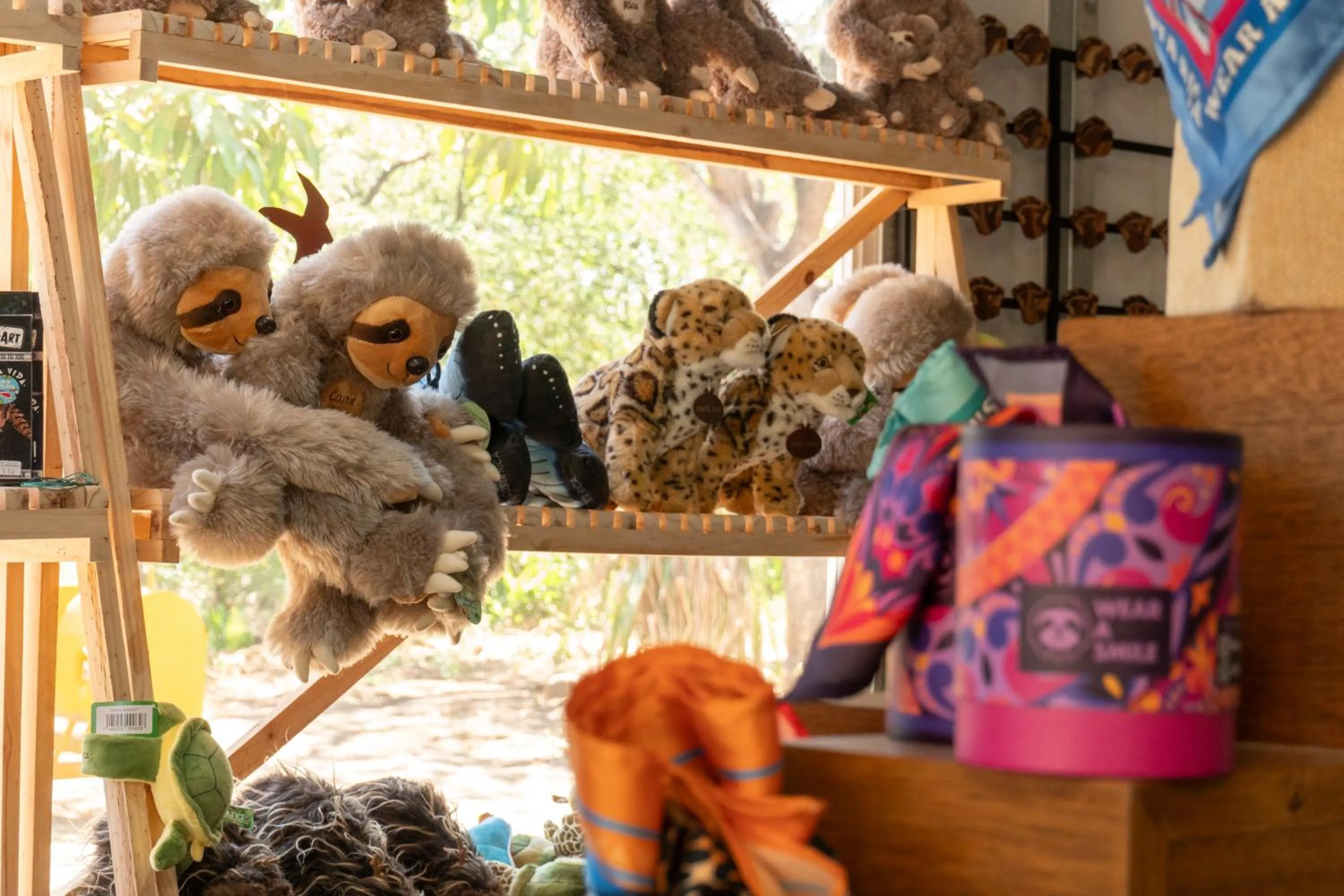 On-site shops in Capitán Suizo Beachfront Boutique Hotel