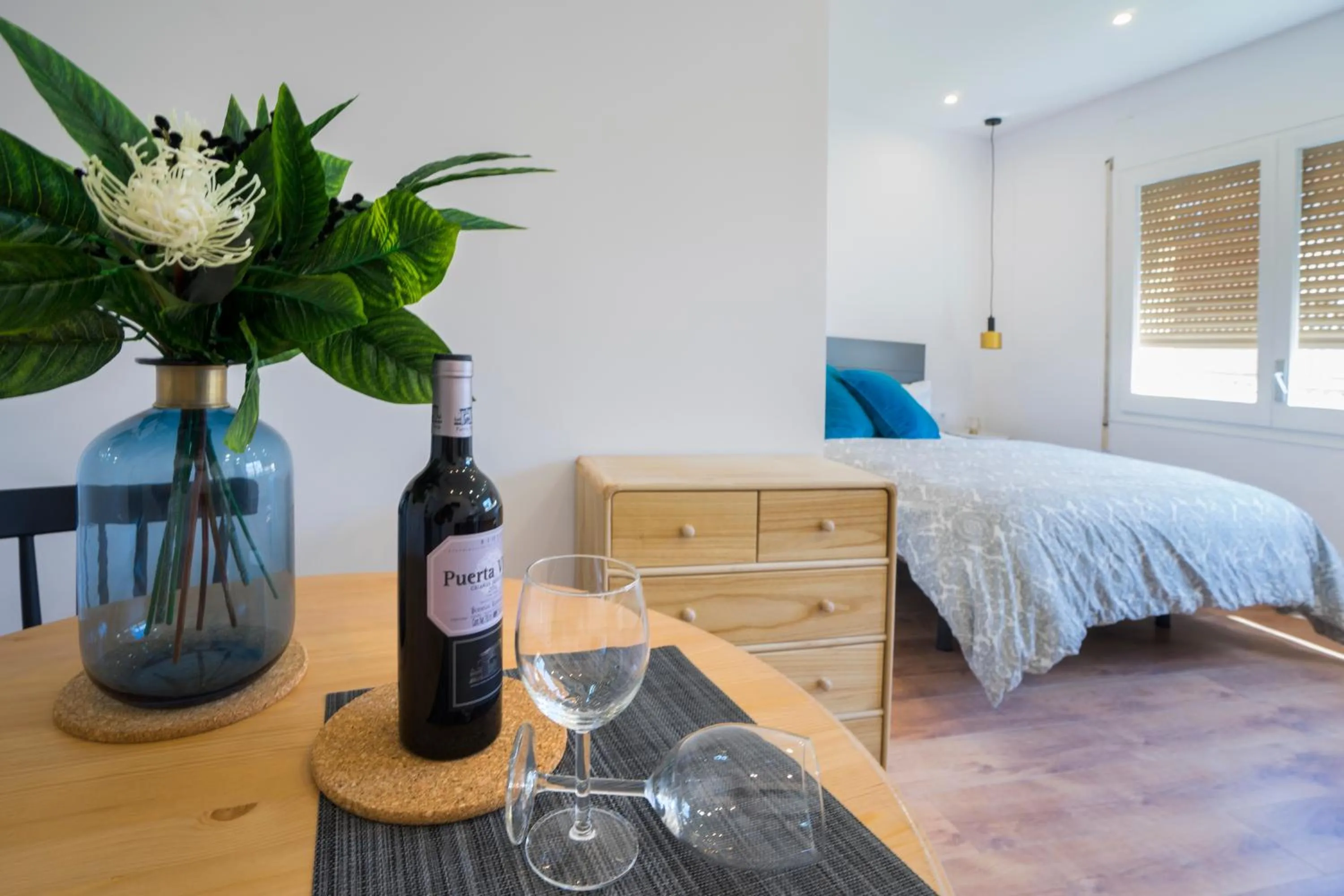 Decorative detail, Bed in Hotelito Boutique Badalona Mar