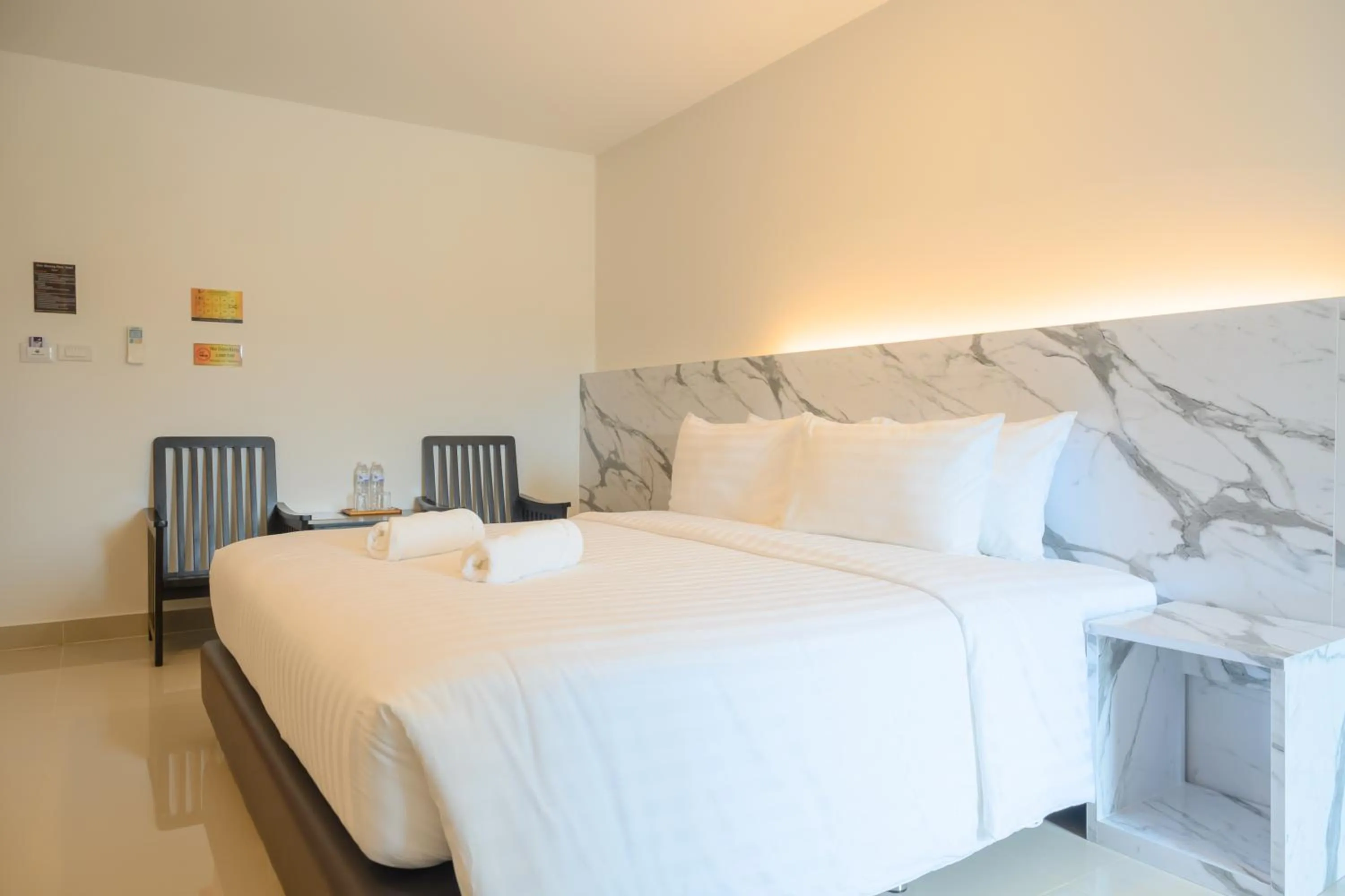 Bedroom, Bed in Don Mueang Place Hotel