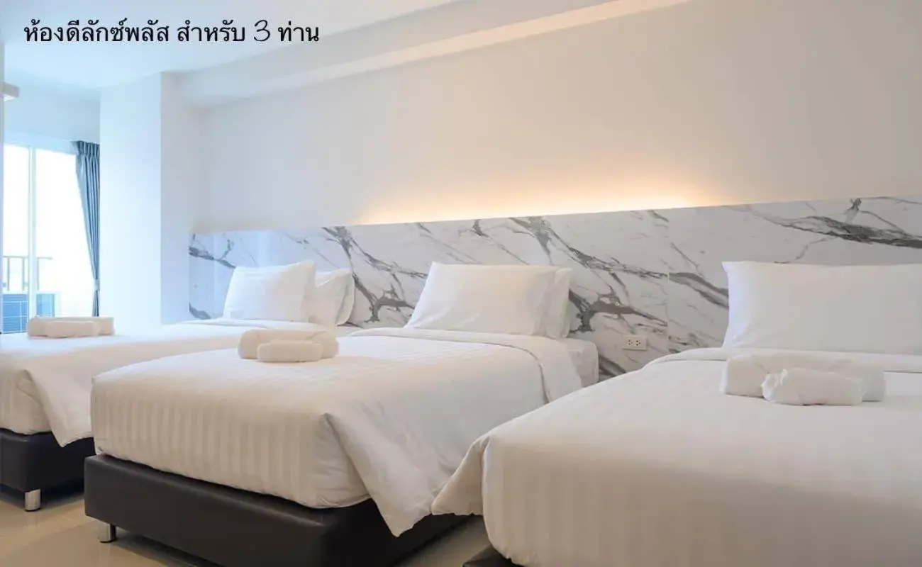 Superior Triple Room in Don Mueang Place Hotel Superior Triple Room in Don Mueang Place Hotel
