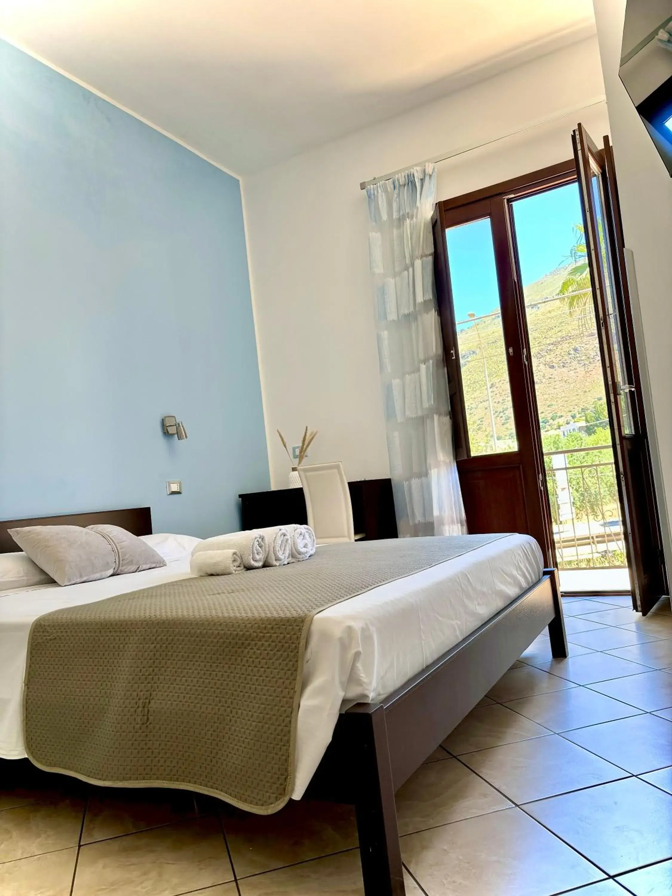 Double or Twin Room - single occupancy in Bed And Breakfast Turi Double or Twin Room - single occupancy in Bed And Breakfast Turi