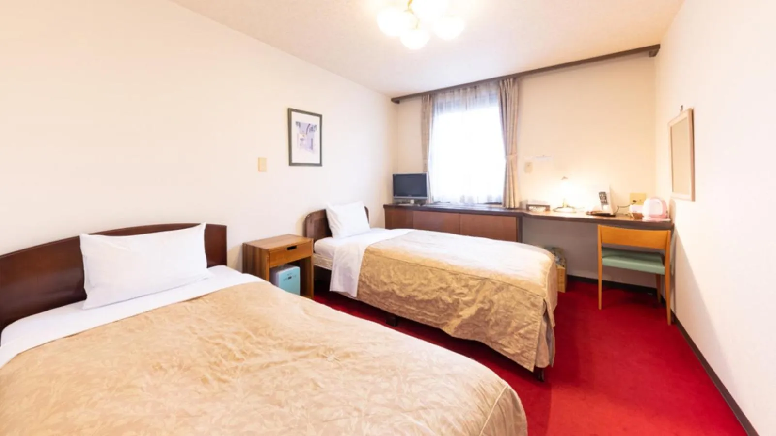Photo of the whole room, Bed in Business Hotel Takizawa Takasaki Station Nishiguchi