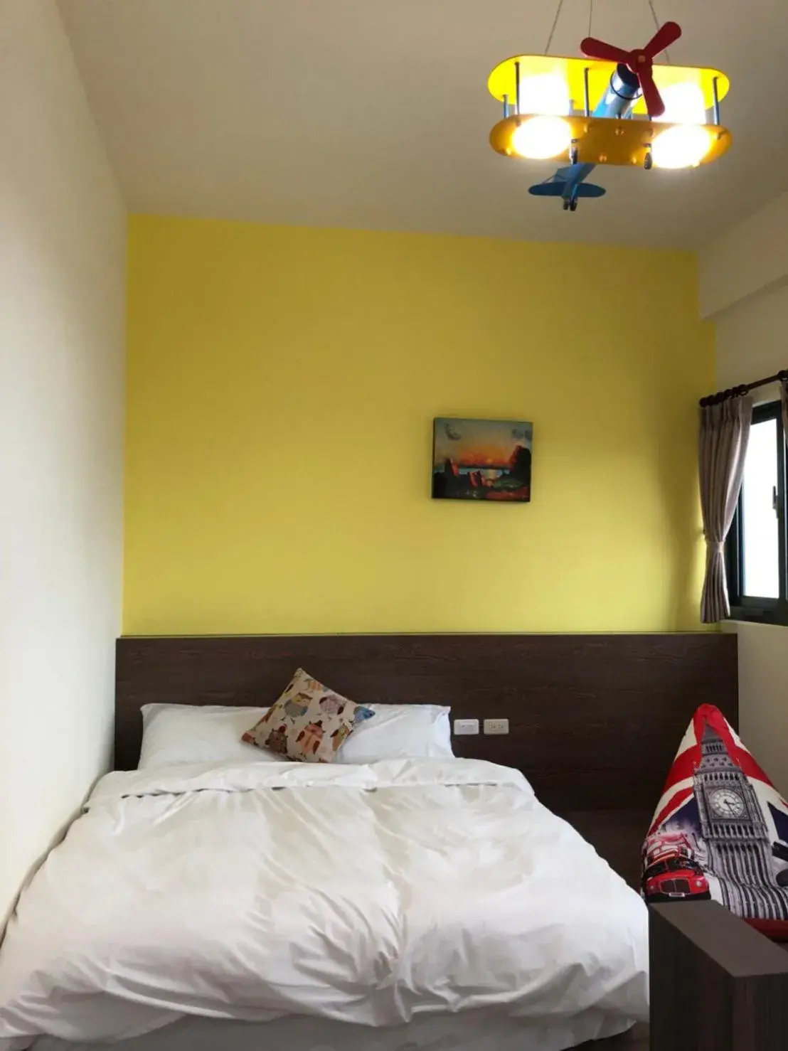 Family Suite with Balcony in Warm B&B Family Suite with Balcony in Warm B&B