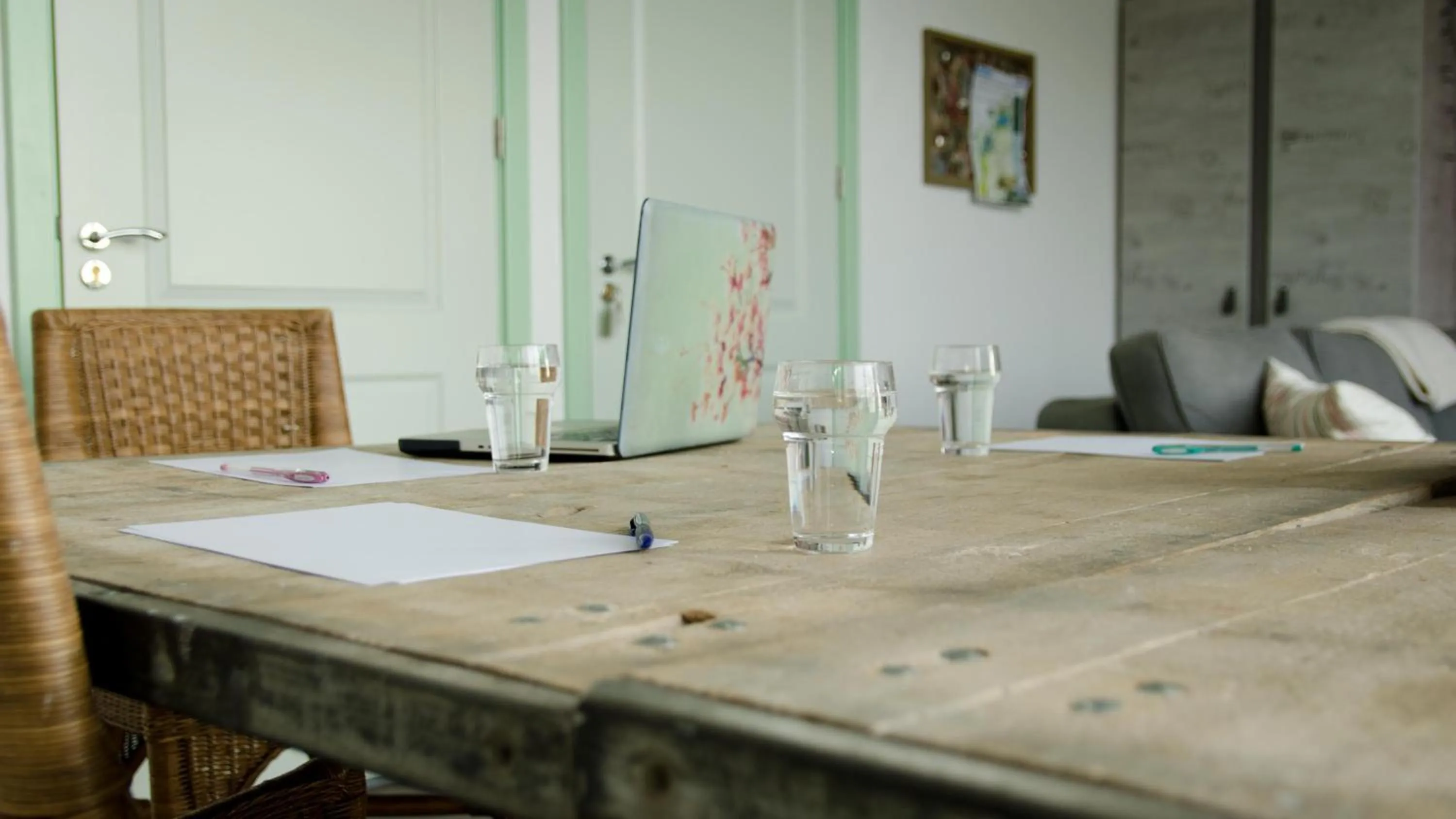 Communal lounge/ TV room in Beleef het Noorden