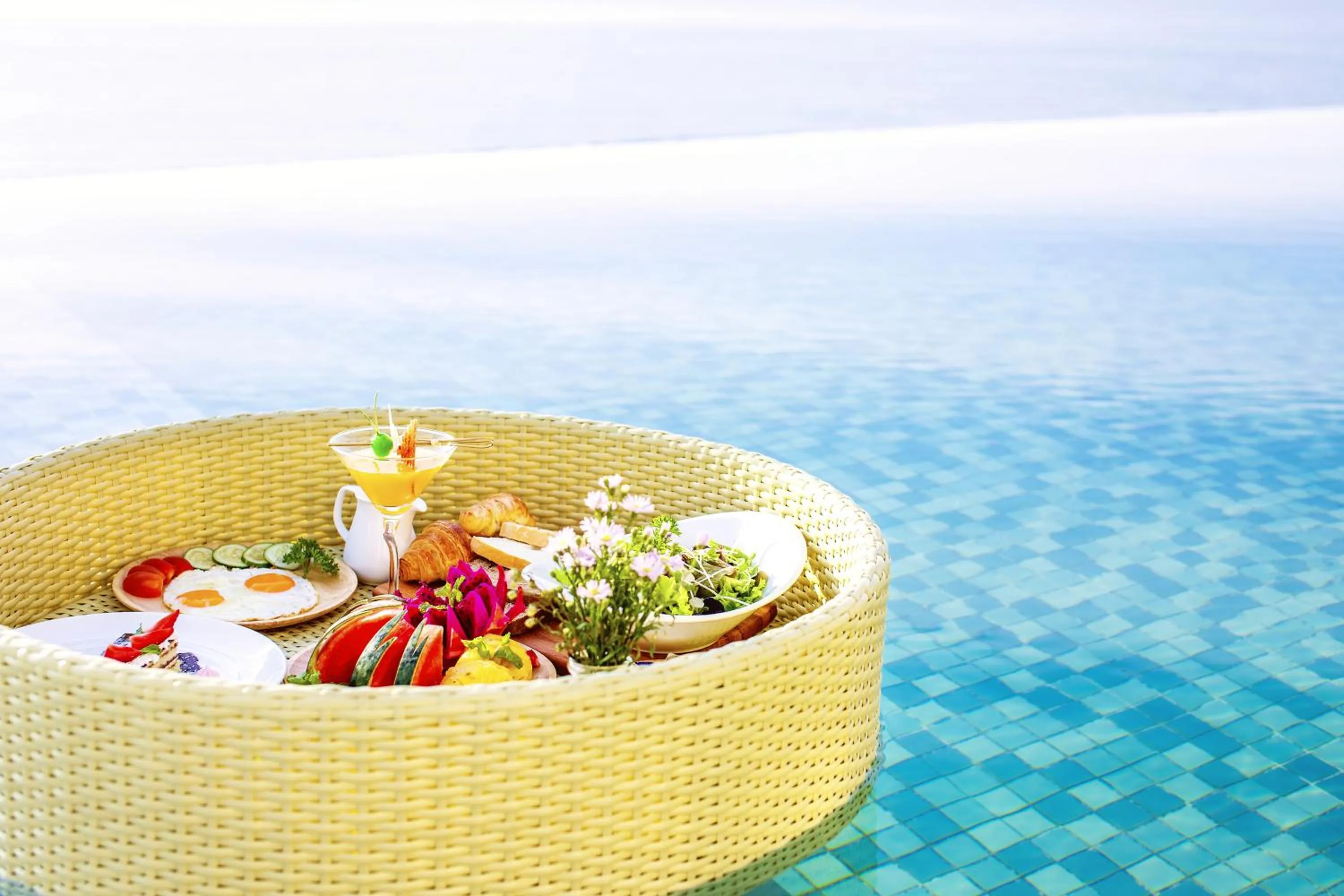 Activities in Maximilan Danang Beach Hotel