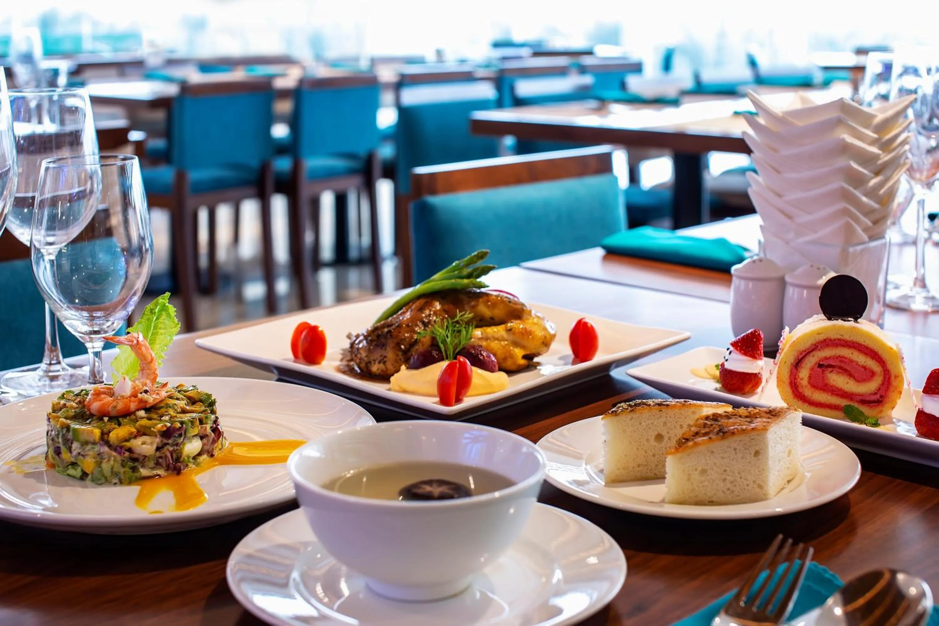 Food and drinks in Maximilan Danang Beach Hotel